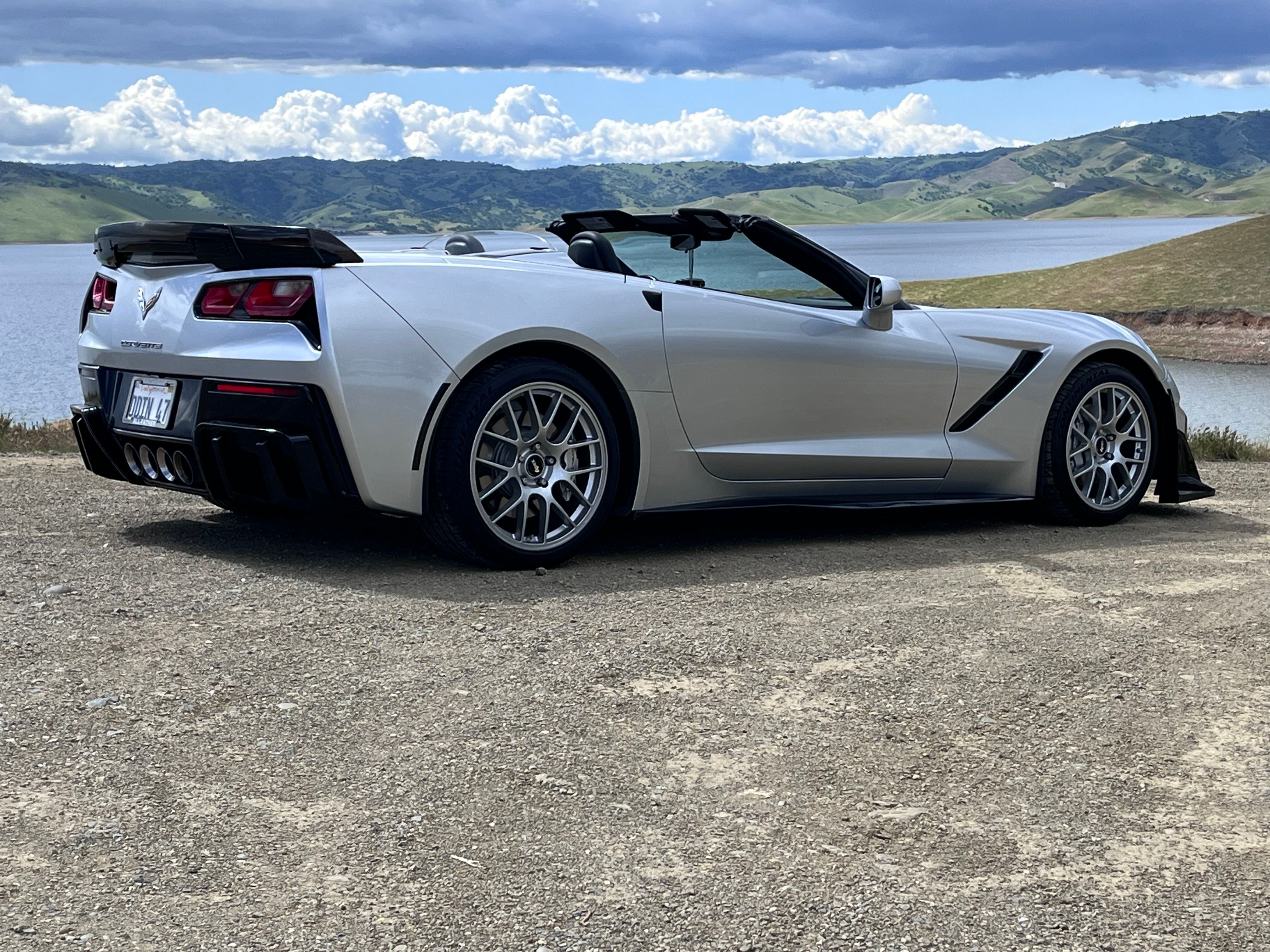 Chevrolet C7 Corvette Stingray/Z51 with 18