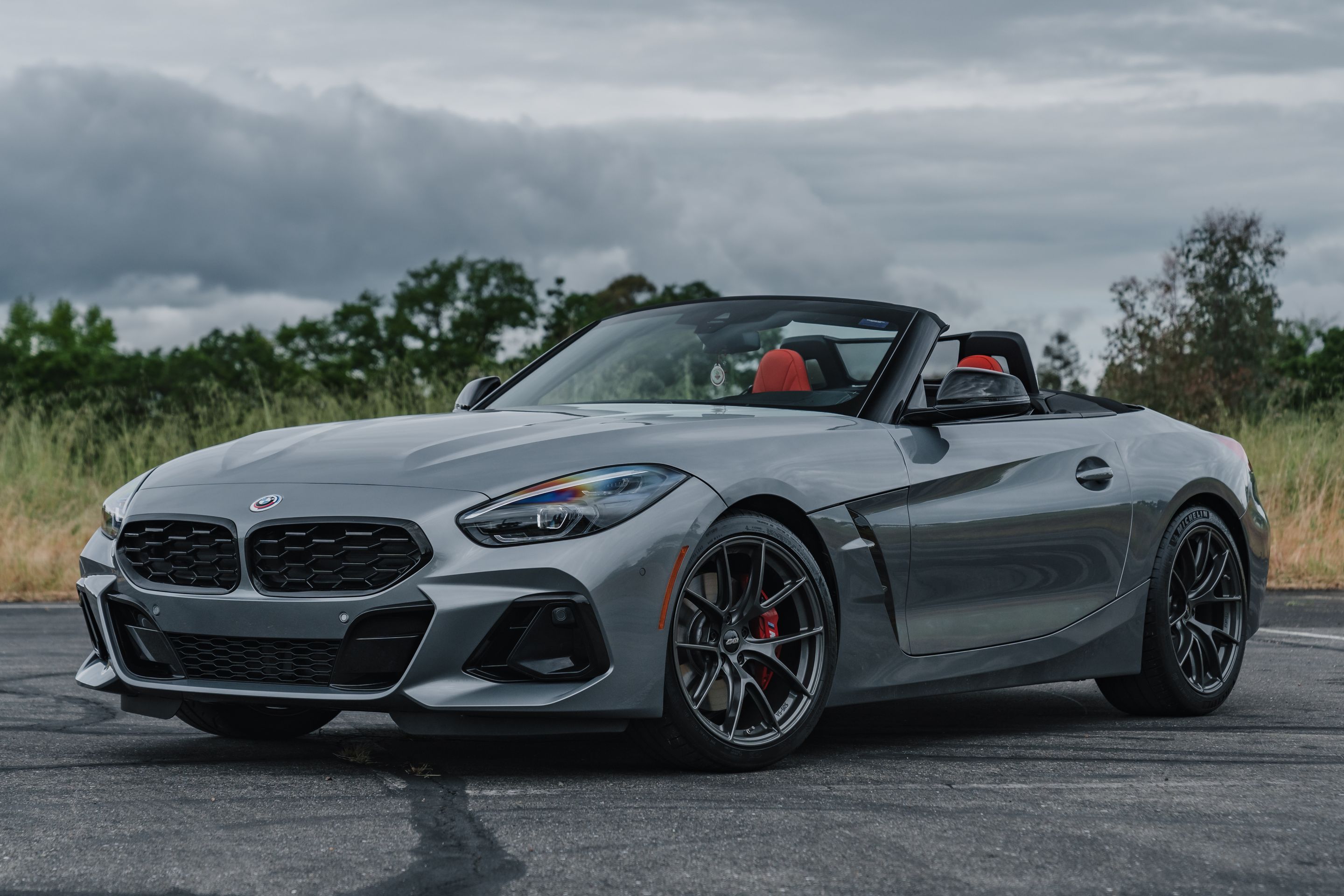Grey BMW G29 Z4 with 19" VS-5RS Apex wheels in Anthracite