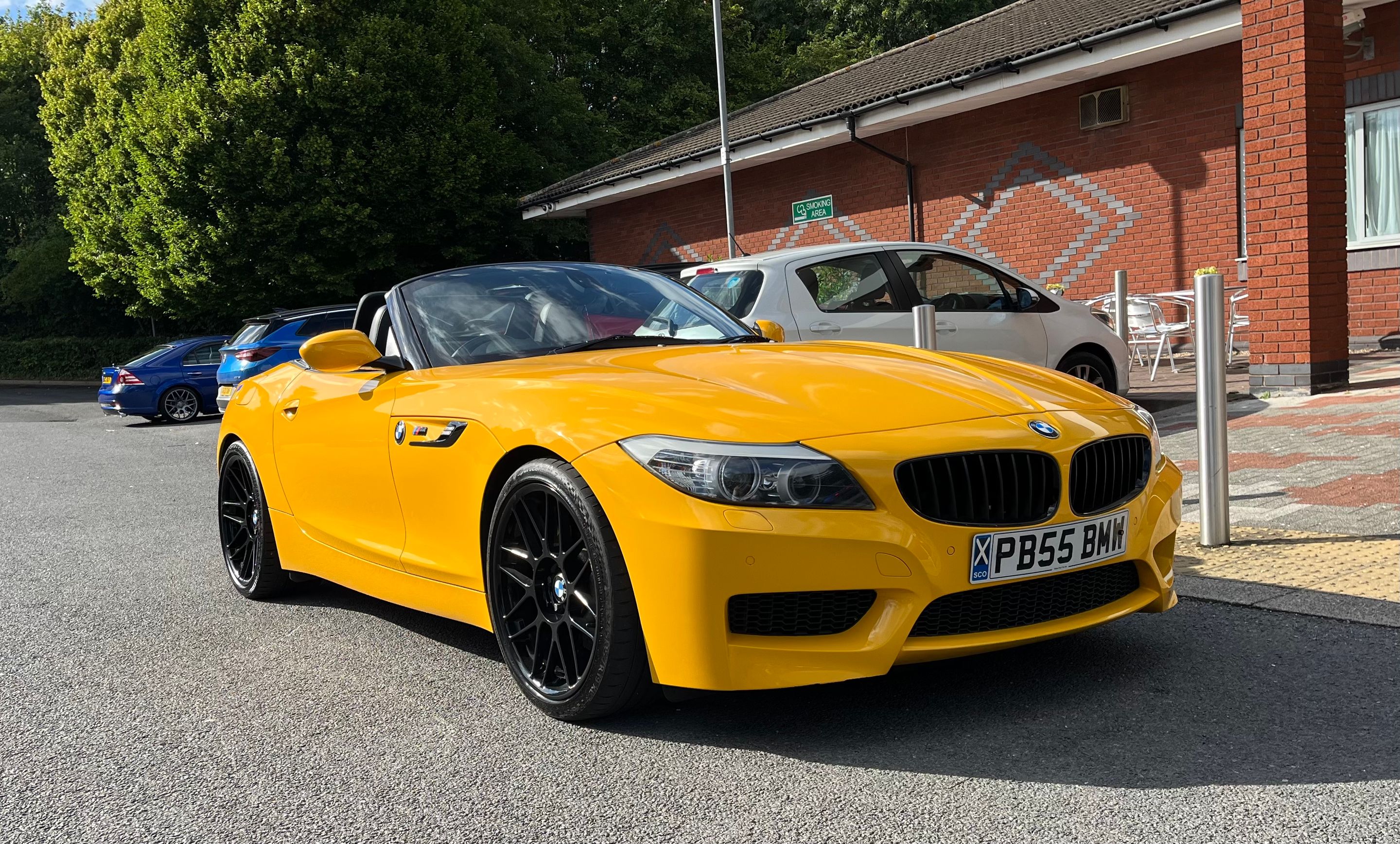 Yellow BMW E89 Z4 with 19" ARC-8 Apex wheels in Anthracite