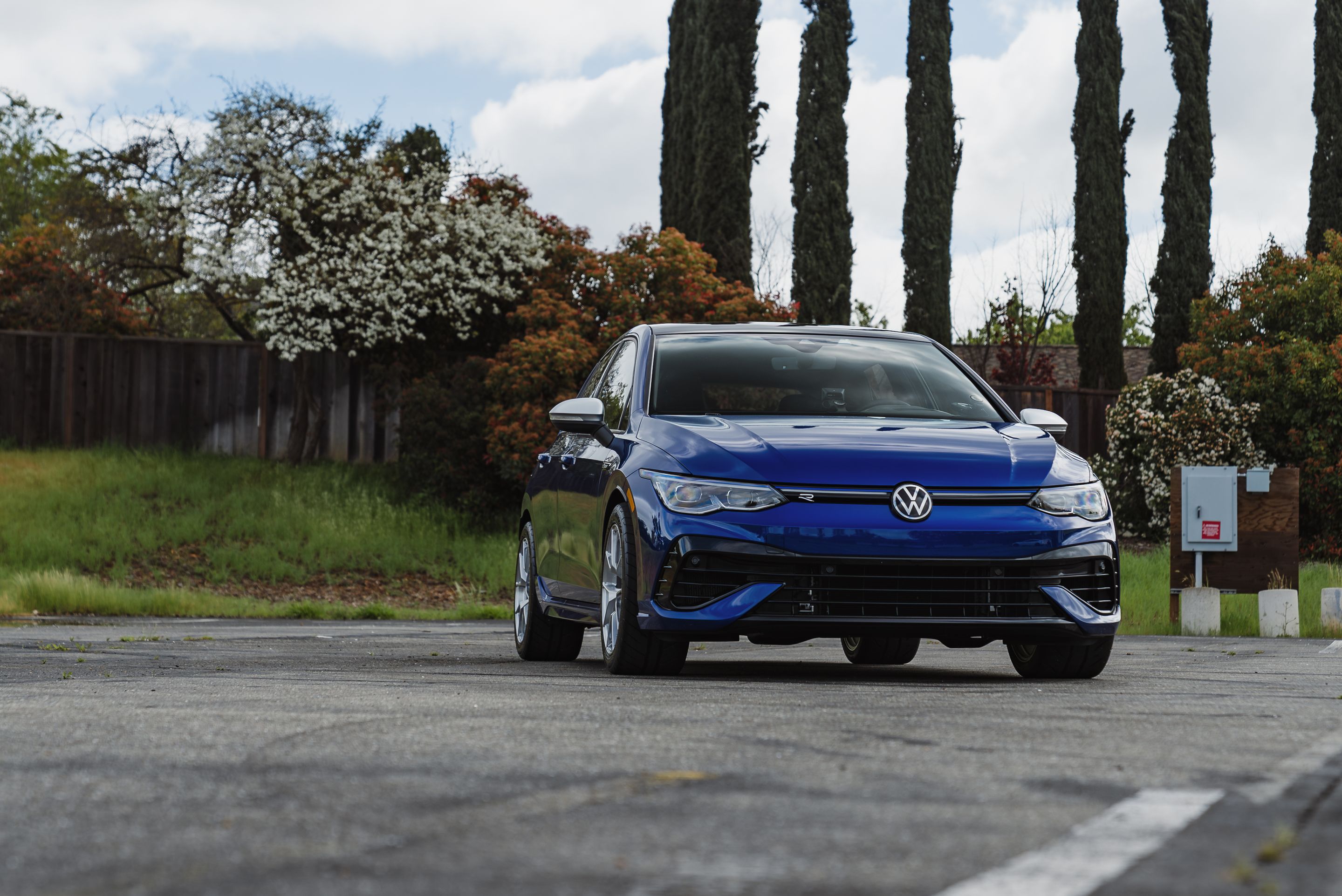 Blue VW MK8 Golf R with 17" VS-5RS Apex wheels in Brushed Clear
