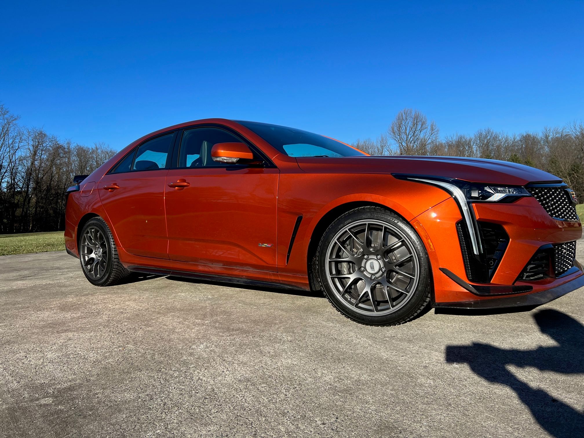Orange Cadillac CT4-V Blackwing with 18" EC-7 Apex wheels in Anthracite