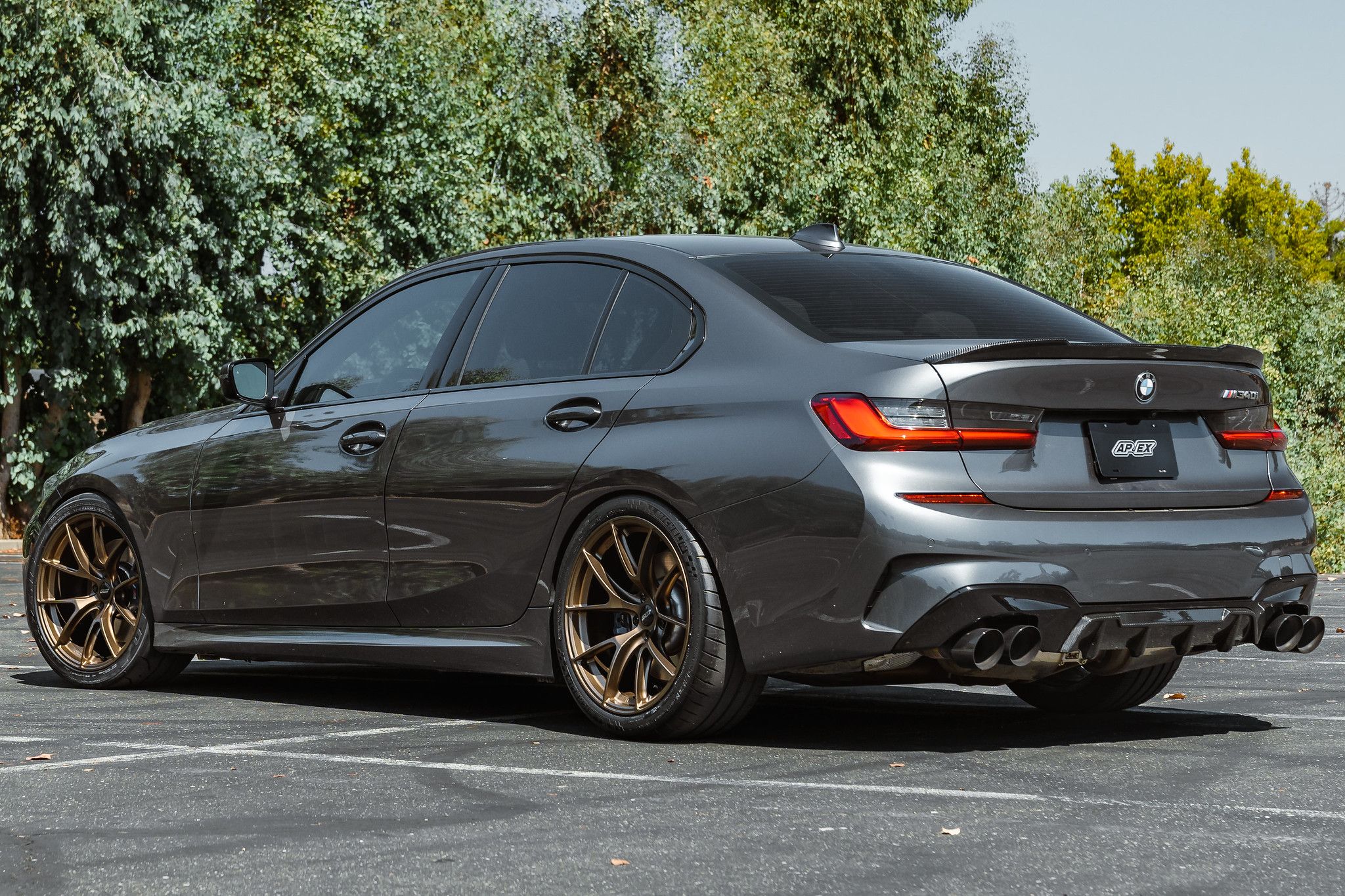 Grey BMW G20 Sedan 3 Series with 19" VS-5RS Apex wheels in Satin Bronze