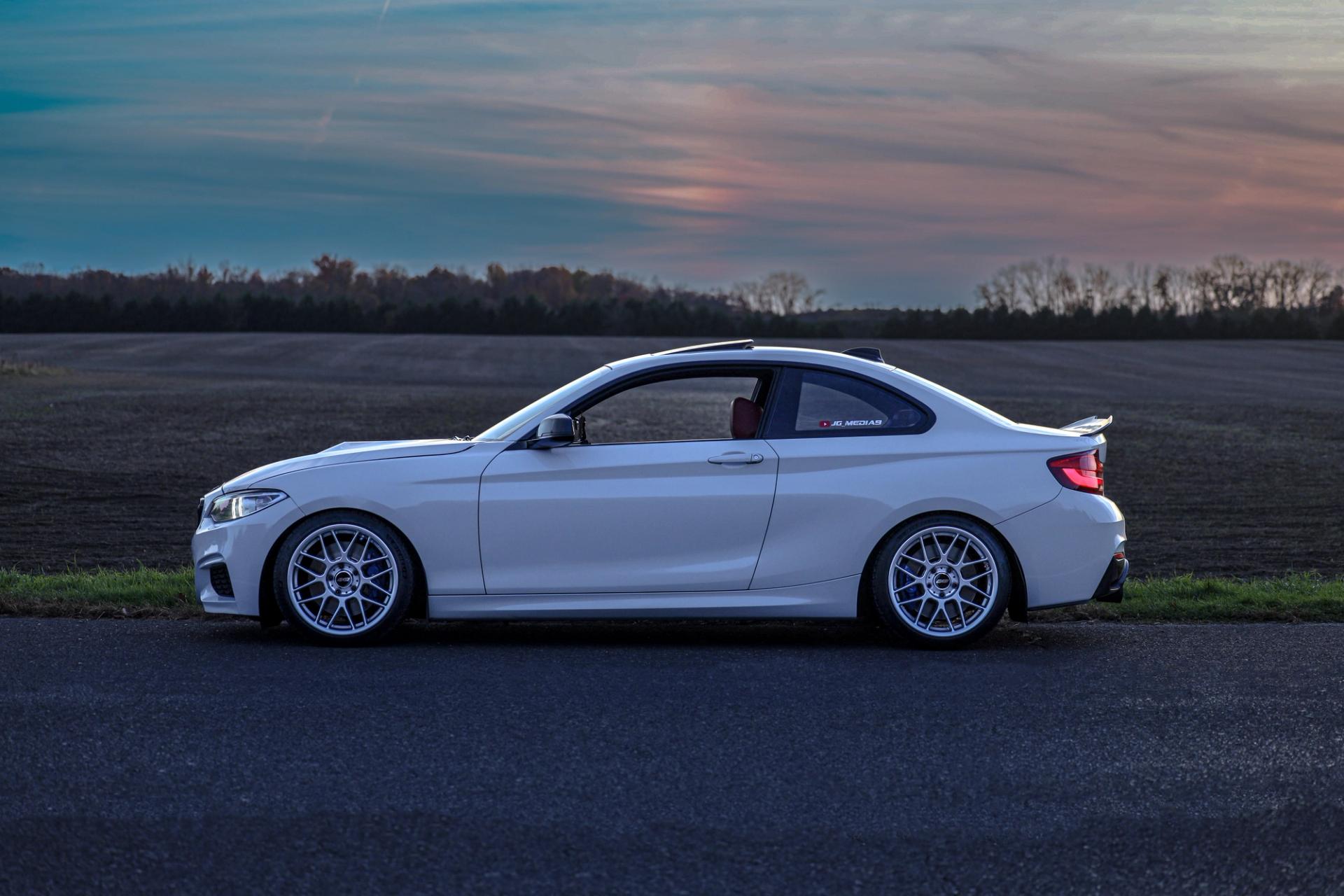 BMW F22 Coupe 2 Series with 18" ARC-8 in Hyper Silver