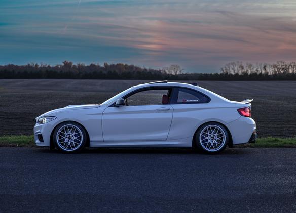 BMW F22 Coupe 2 Series with 18" ARC-8 in Hyper Silver
