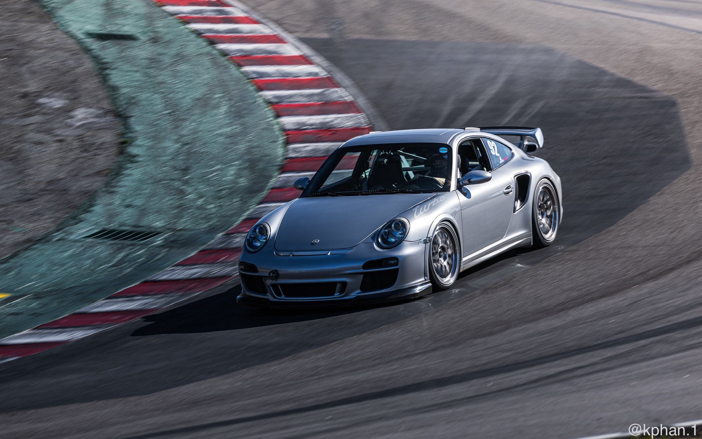 Silver Porsche 911 997 Turbo with 19" ML-10RT Apex wheels in Machined Lip Brushed Clear