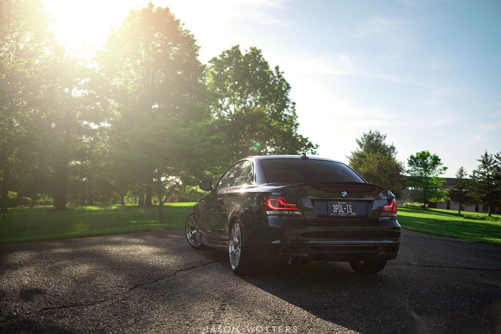 Black BMW E82 Coupe 1 Series with 18" VS-5RS Apex wheels in Brushed Clear