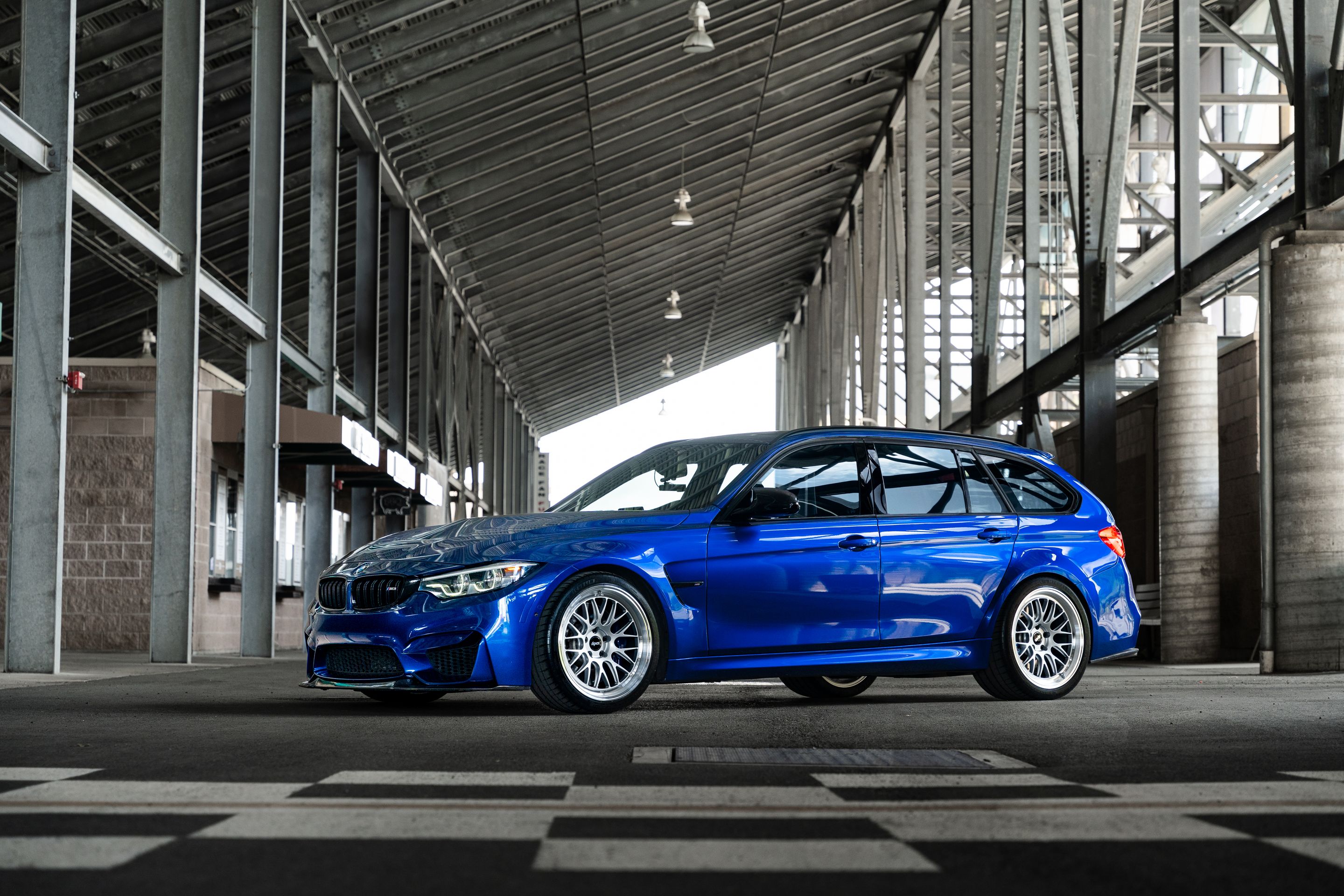 Blue BMW F80 M3 with 19" ML-10RT Apex wheels in Machined Lip Race Silver