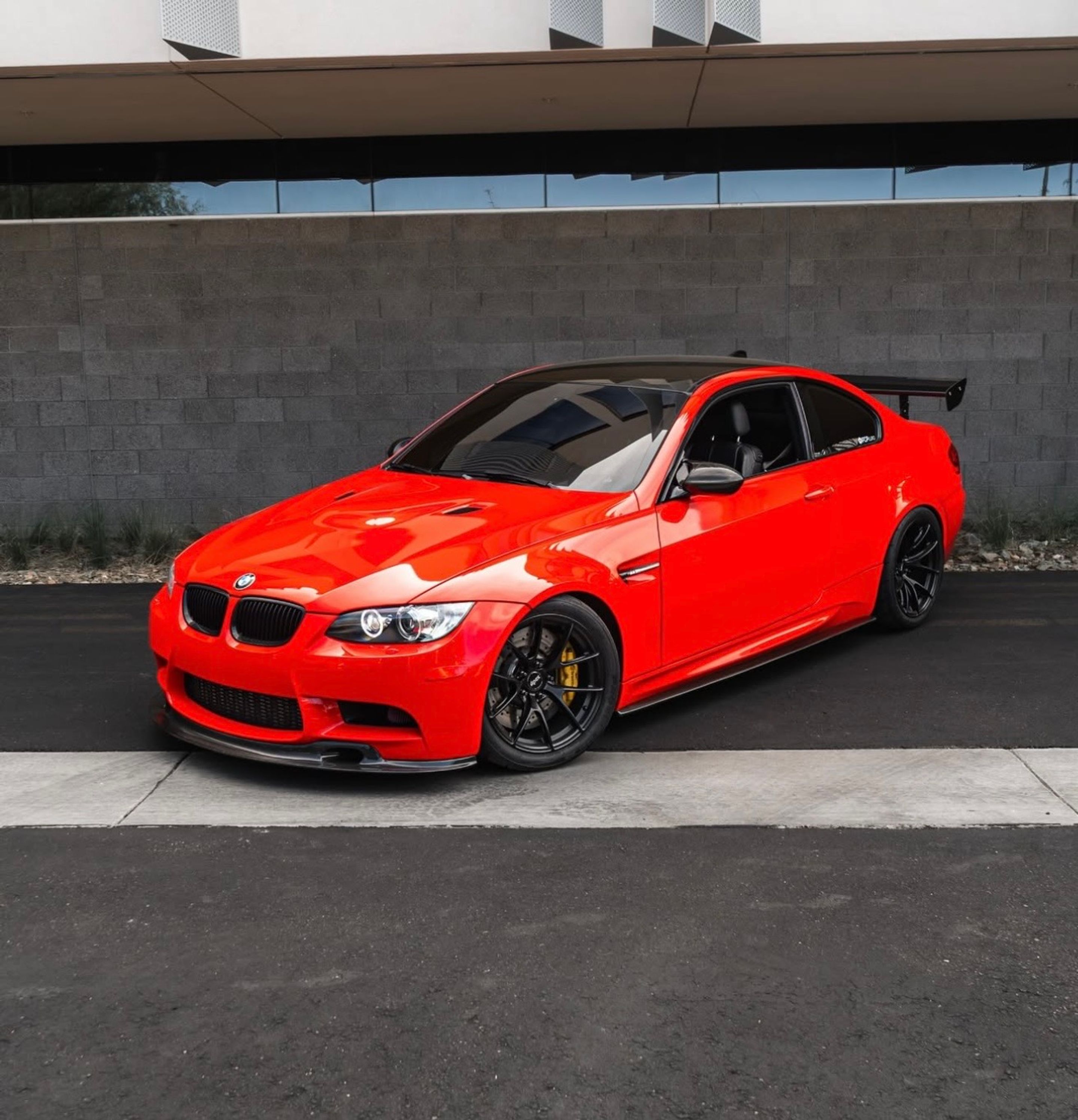 Red BMW E92 Coupe M3 with 18" VS-5RS Apex wheels in Satin Black