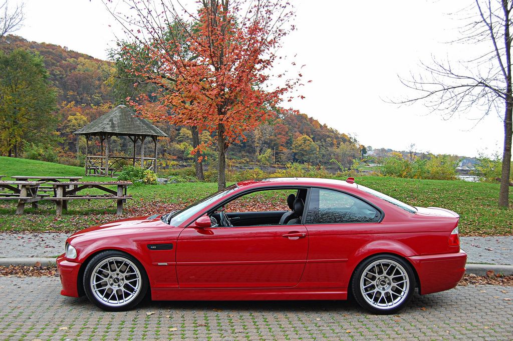 Red BMW E46 M3 with 18" ARC-8 Apex wheels in Hyper Silver