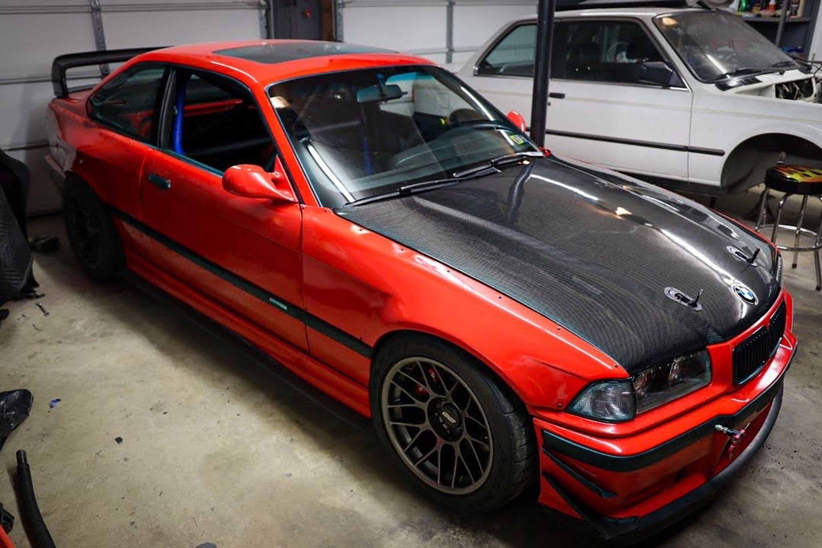 Red BMW E36 M3 with 17" ARC-8 Apex wheels in Anthracite
