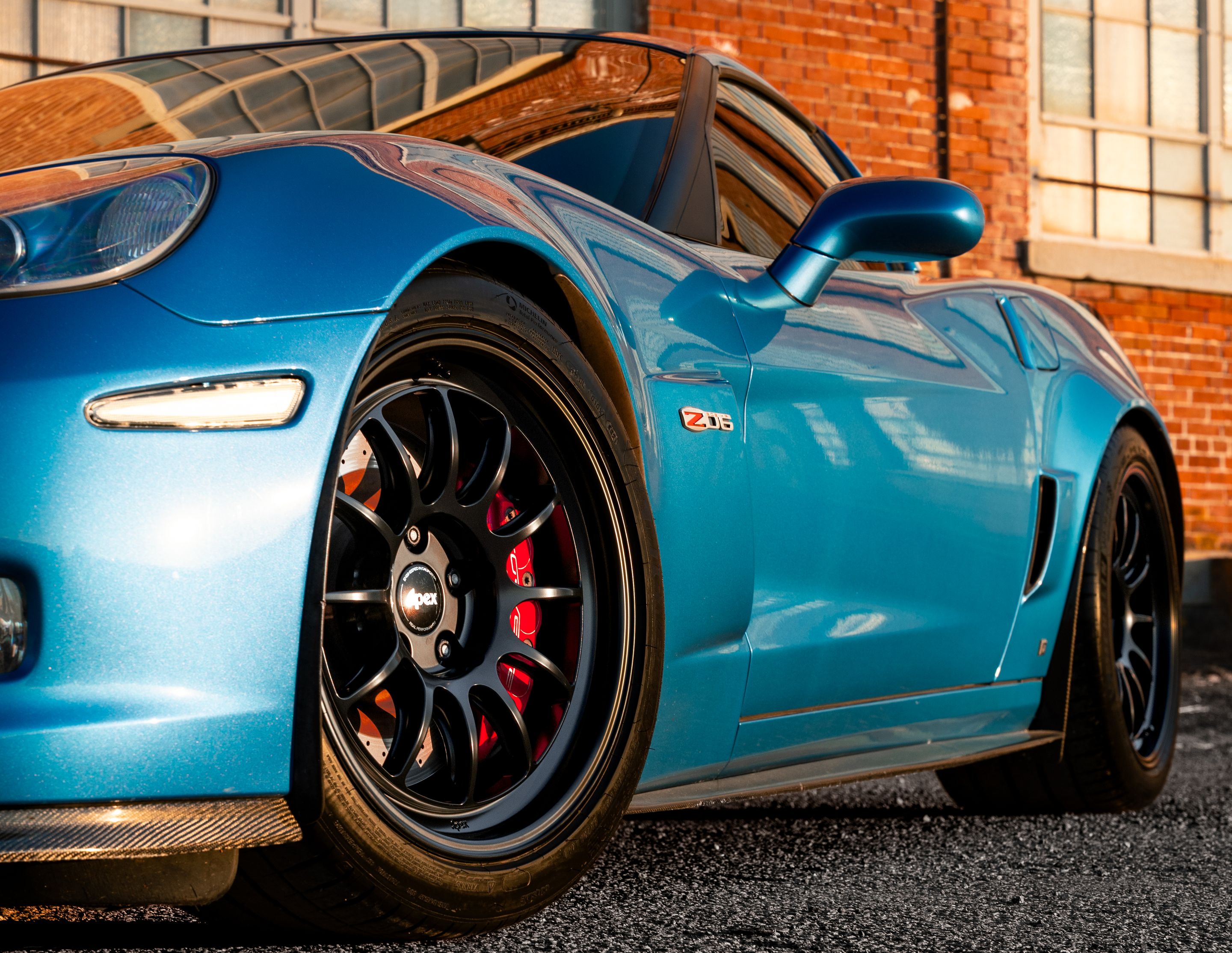 Blue Chevrolet C6 Corvette Z06 with 18"/19" TEST-S Apex wheels in Satin Black