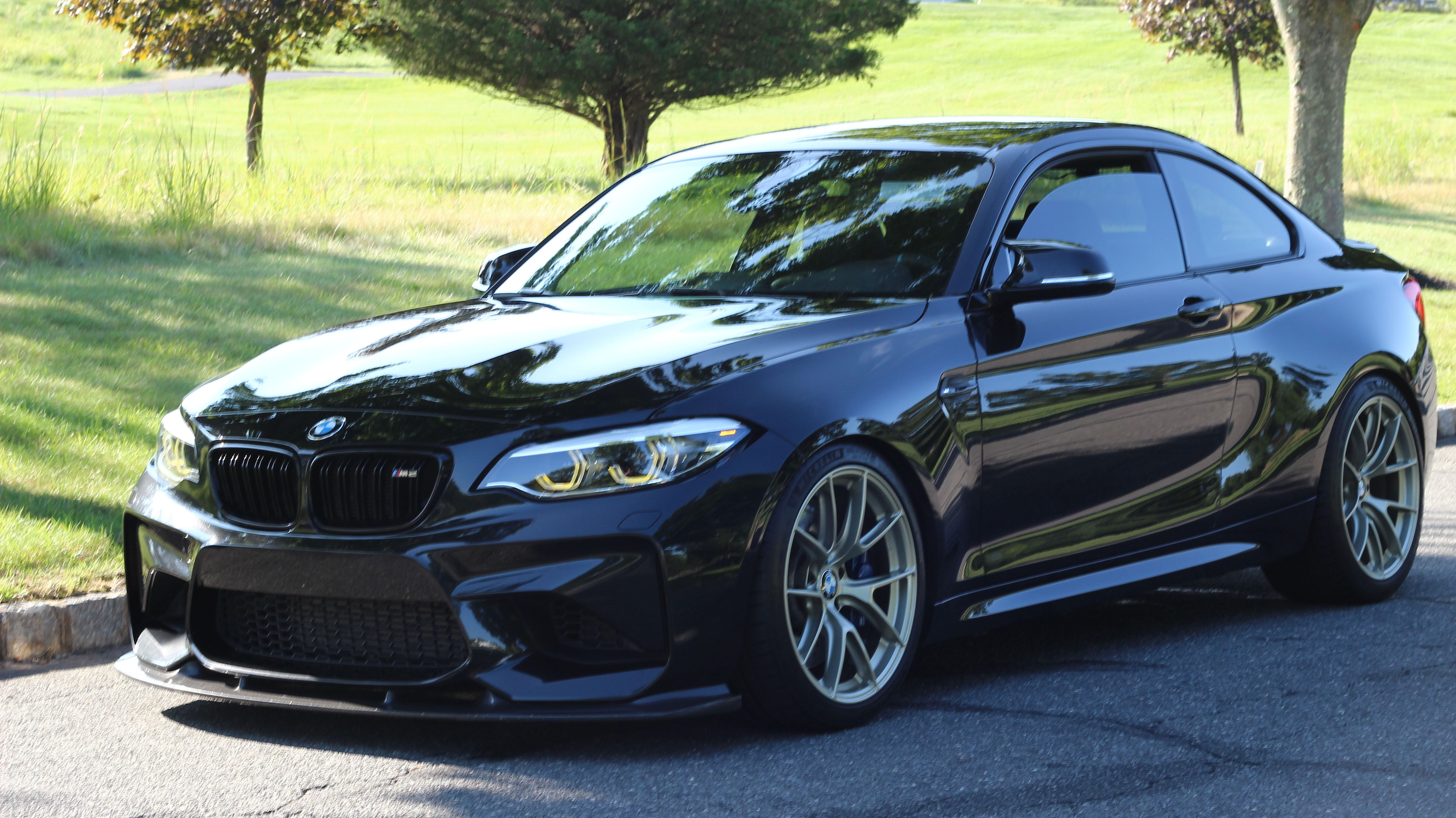 Black BMW M2 - VS-5RS in Motorsport Gold