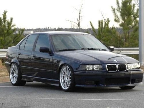 Blue BMW 3 Series - ARC-8 in Hyper Silver