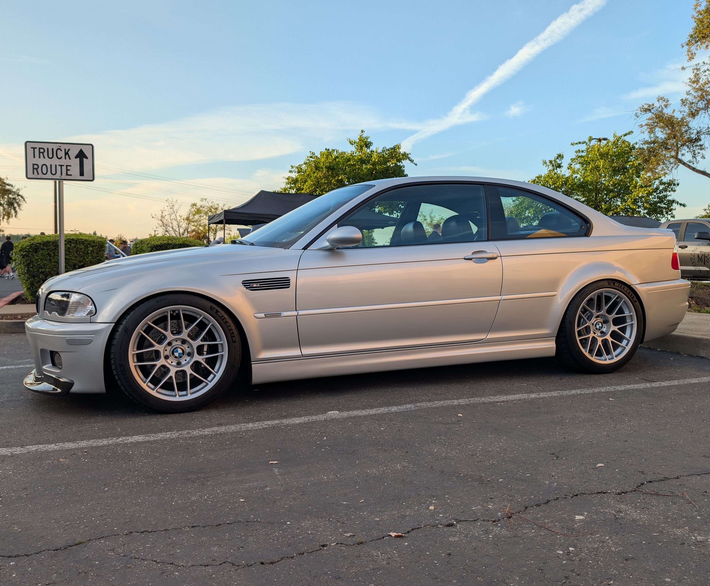 Silver BMW E46 M3 with 18" ARC-8 Apex wheels in Race Silver