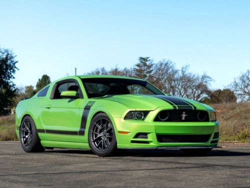 Green Ford Mustang - VS-5 in Anthracite