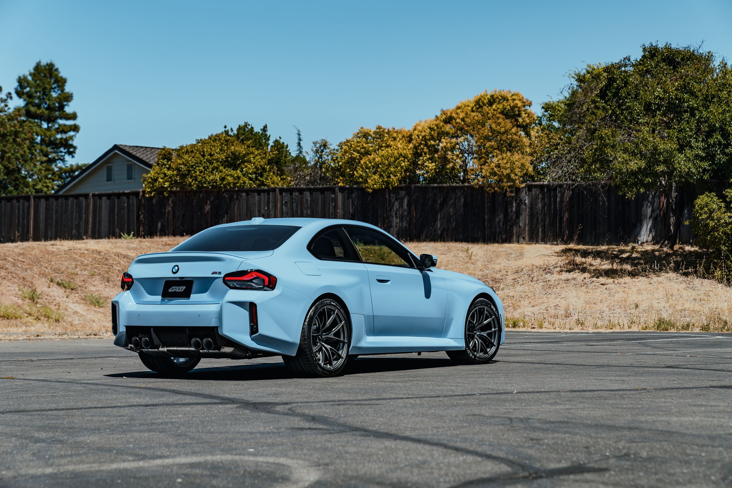 Blue BMW G87 M2 with 19"/20" VS-5RS Apex wheels in Anthracite