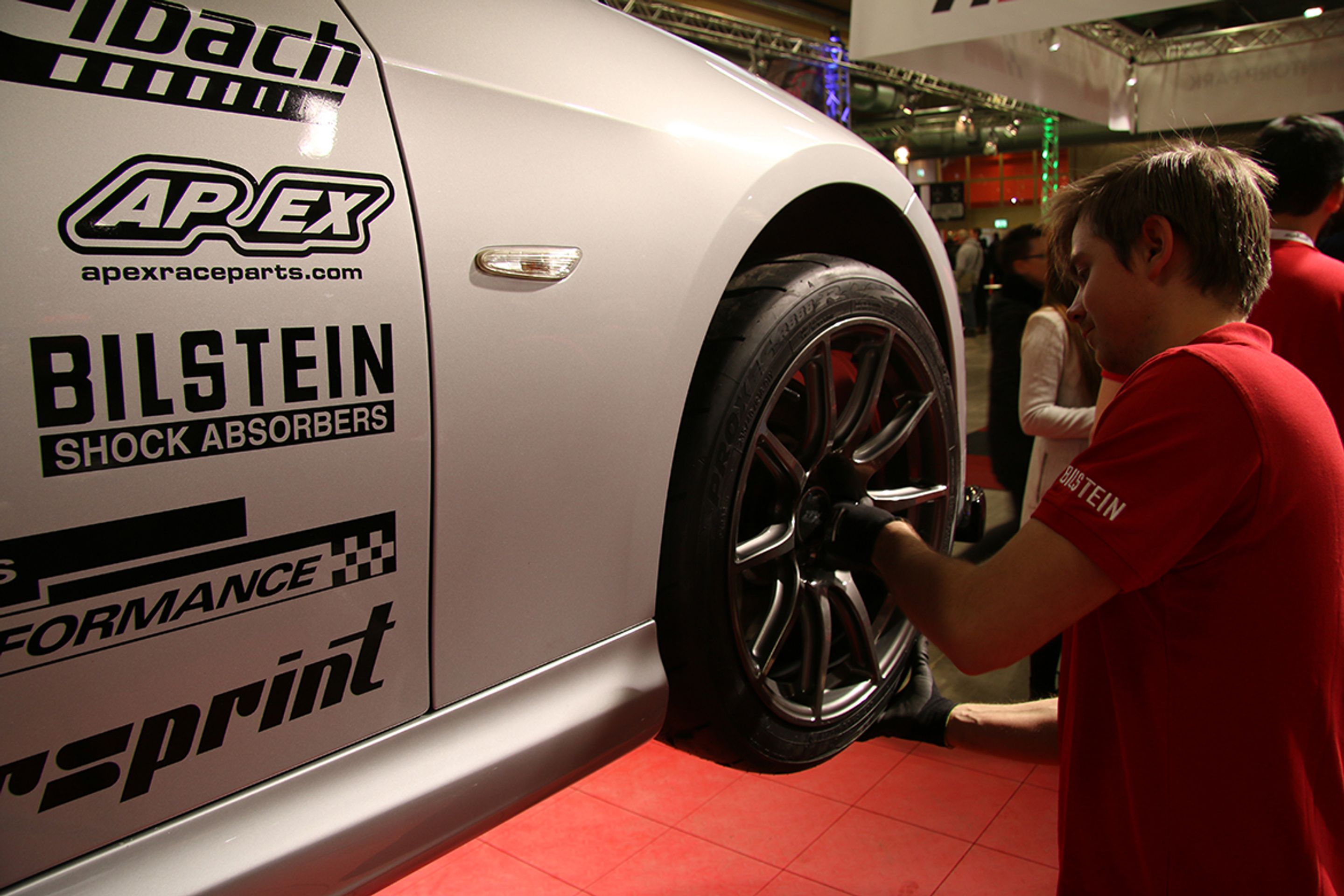 Grey BMW E92 Coupe 3 Series with 18" SM-10 Apex wheels in Anthracite