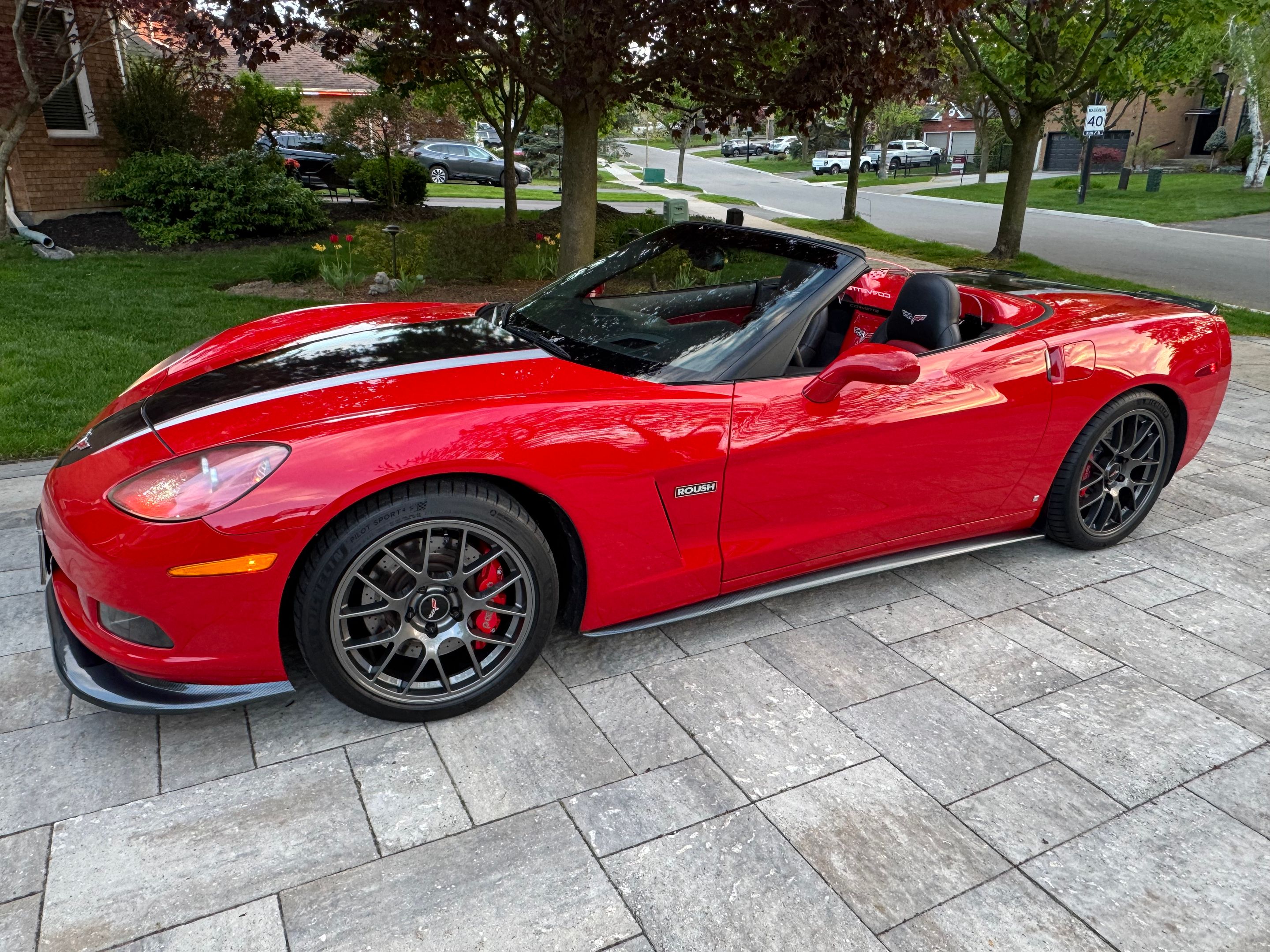 Red Chevrolet C6 Corvette Base/Z51 with 18"/19" EC-7 Apex wheels in Anthracite
