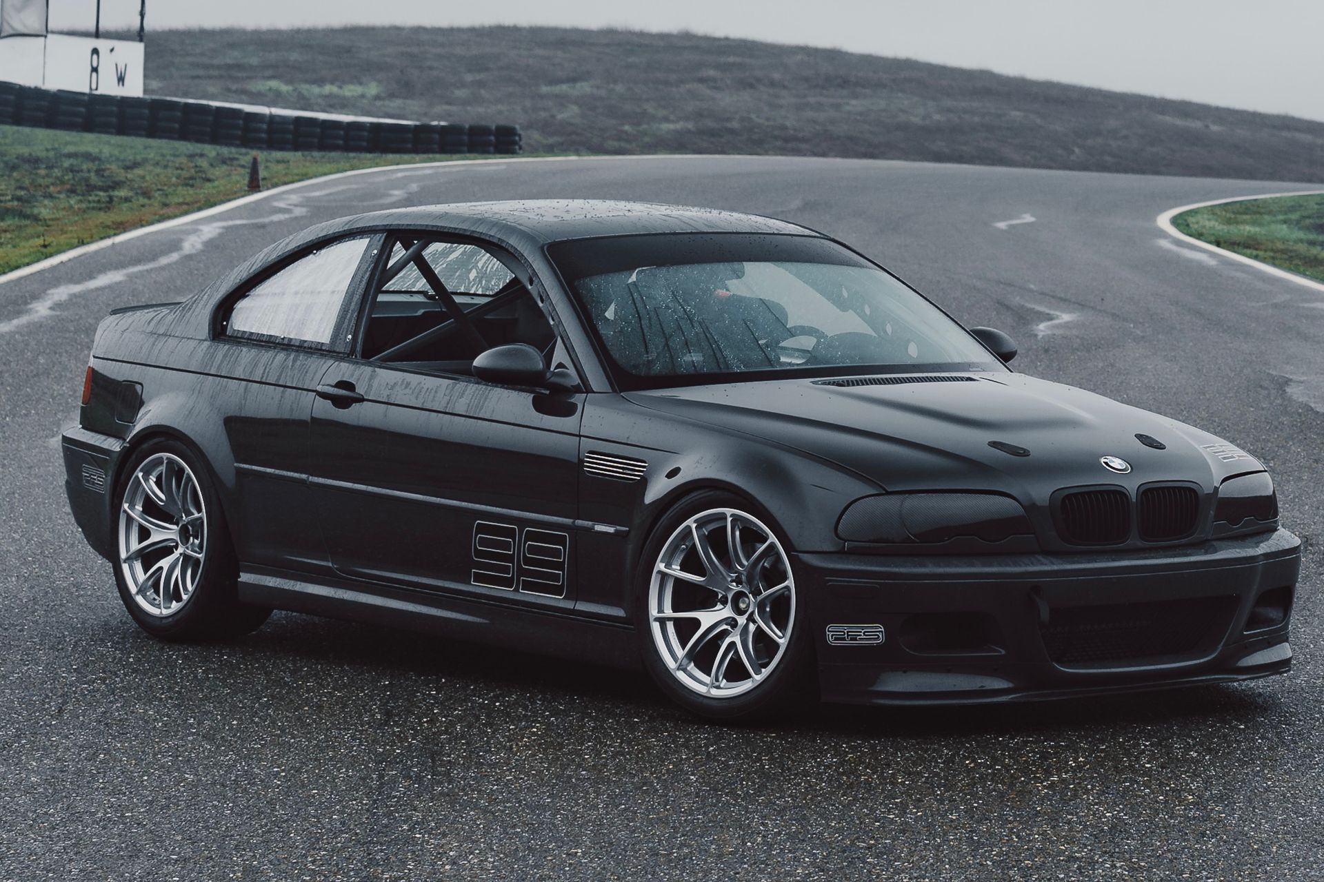 BMW E46 M3 with 18