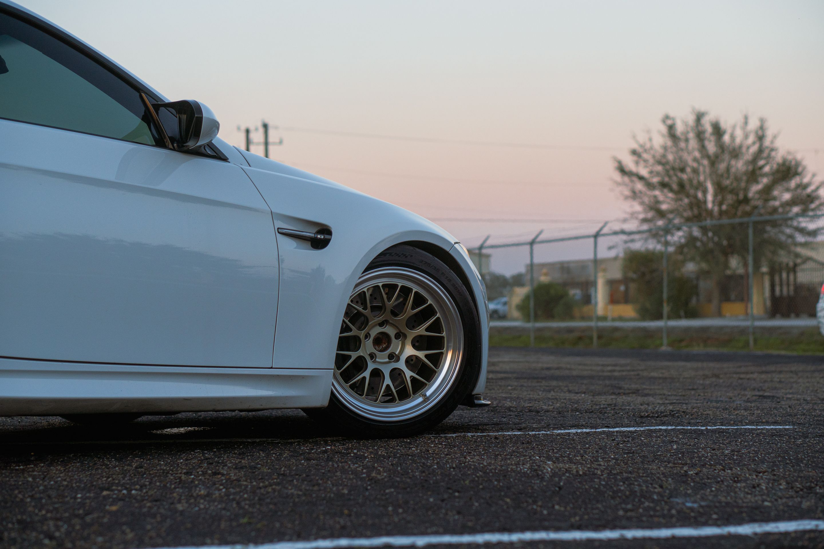 White BMW E92 Coupe M3 with 18" ML-10RT Apex wheels in Machined Lip Gloss Motorsport Gold