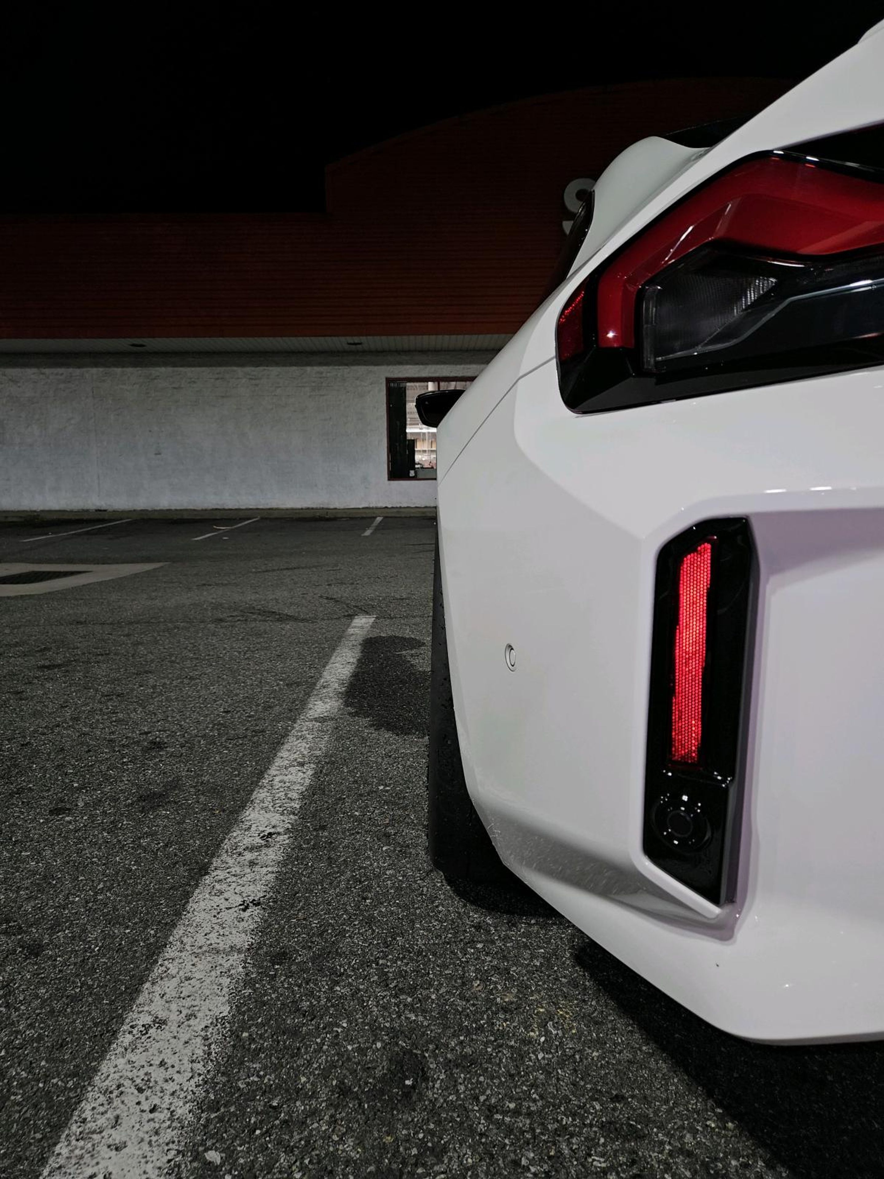 White BMW G87 M2 with 18" VS-5RS Apex wheels in Satin Black