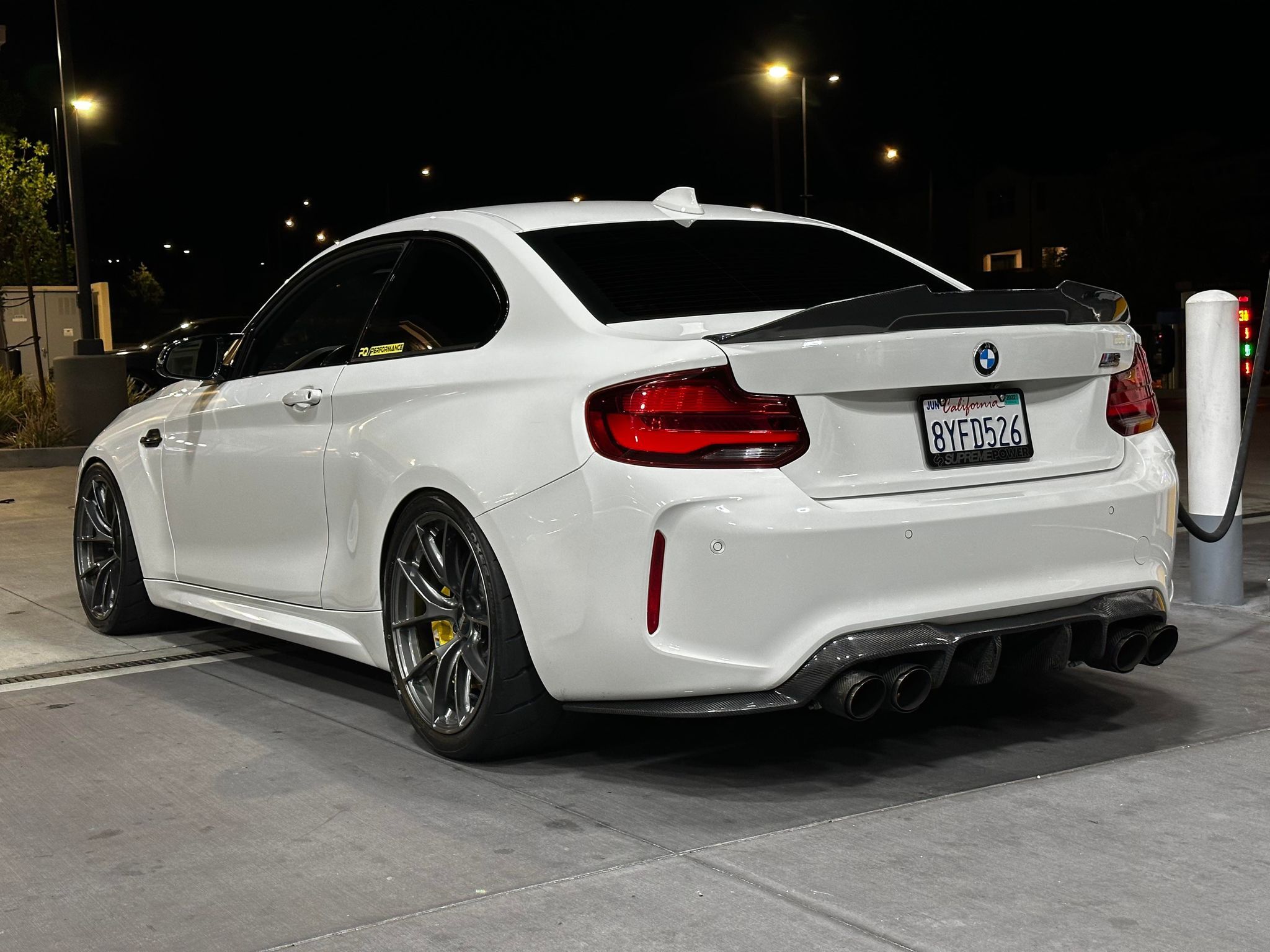 White BMW F87 M2 with 19" VS-5RS Apex wheels in Anthracite