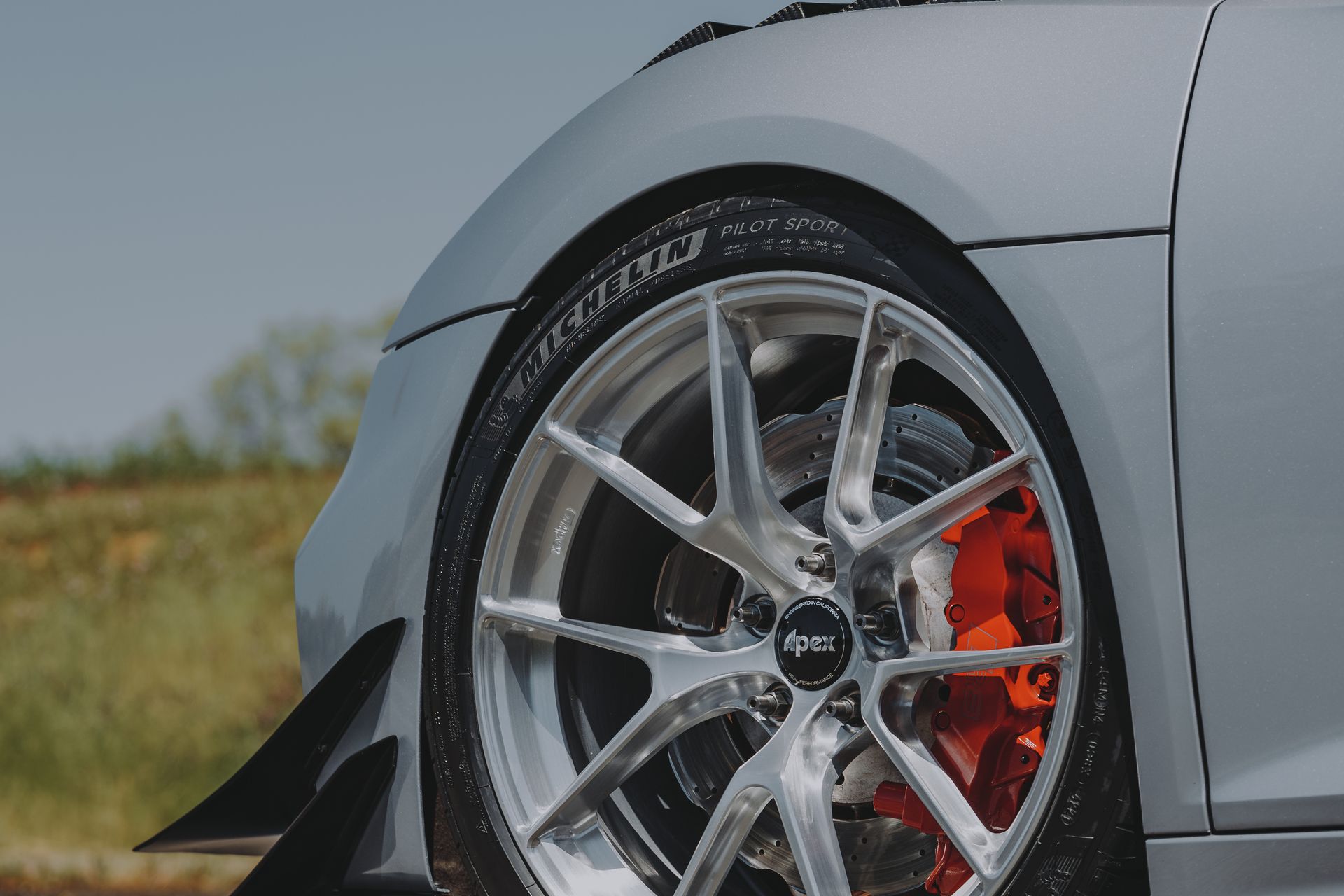 Audi Gen 2 R8 with 19