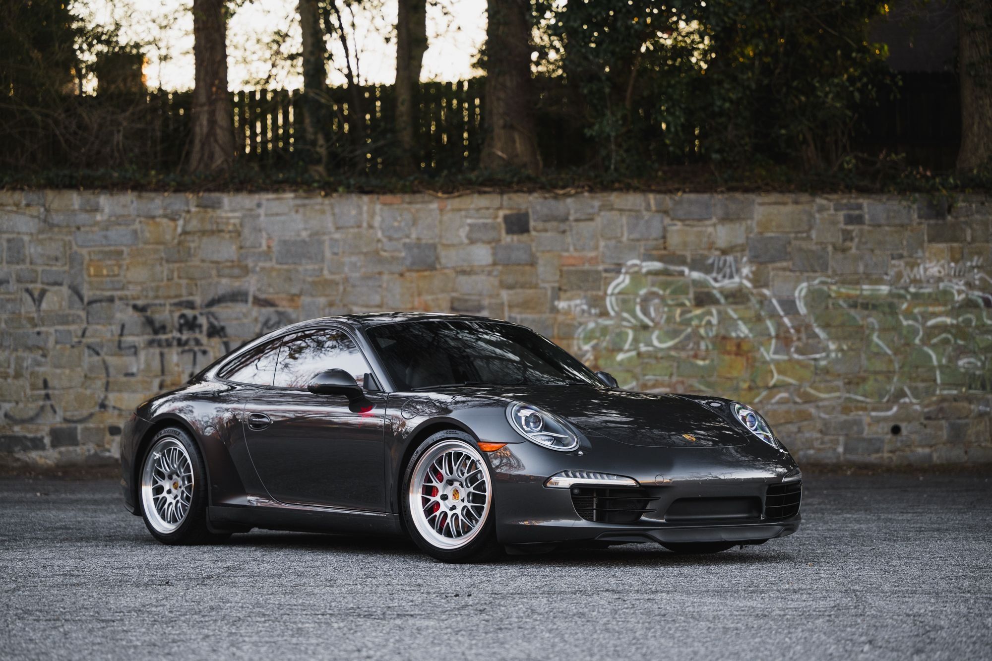 Grey Porsche 911 - ML-10RT in Machined Lip Race Silver