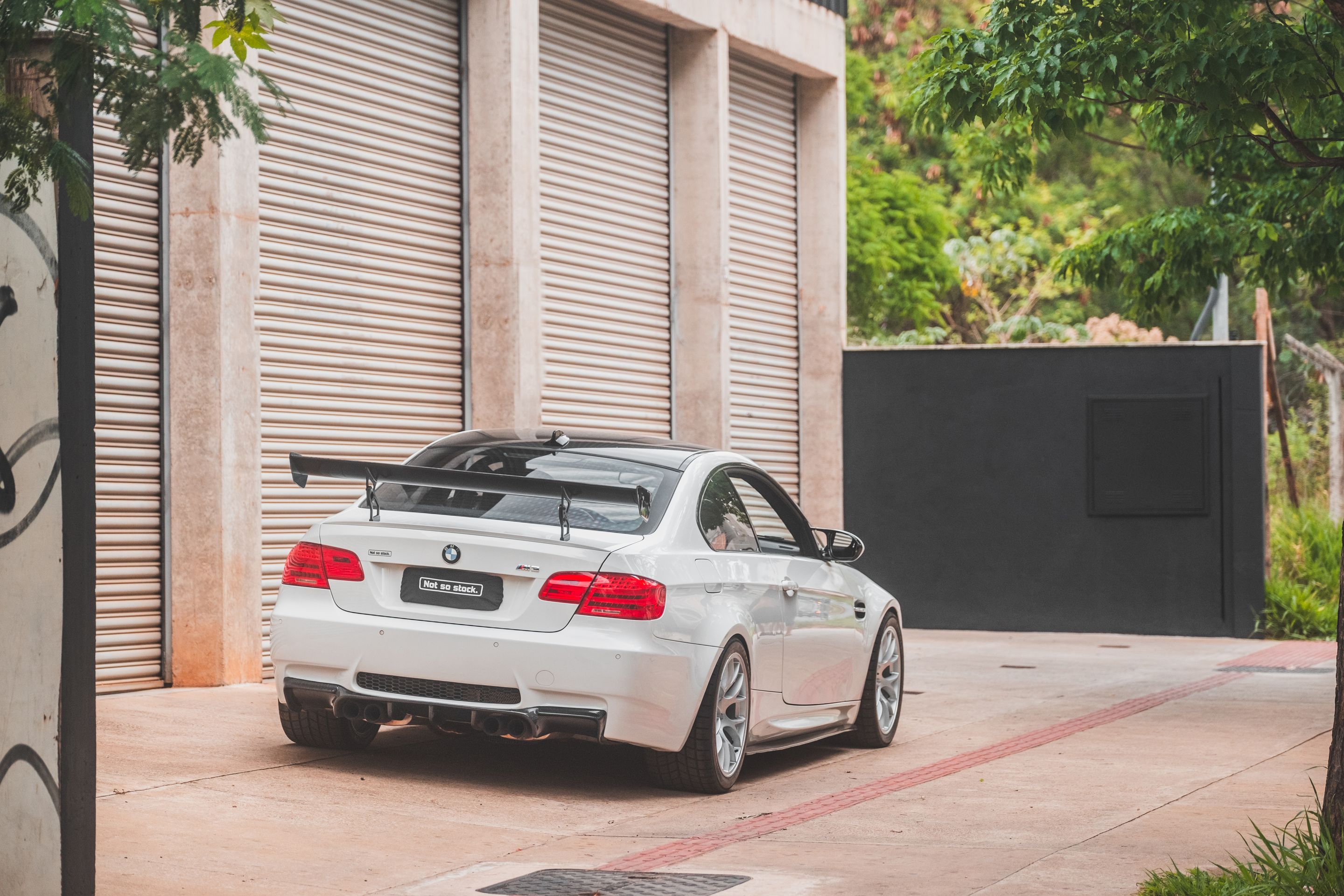 White BMW E92 Coupe M3 with 18" EC-7 Apex wheels in Race Silver