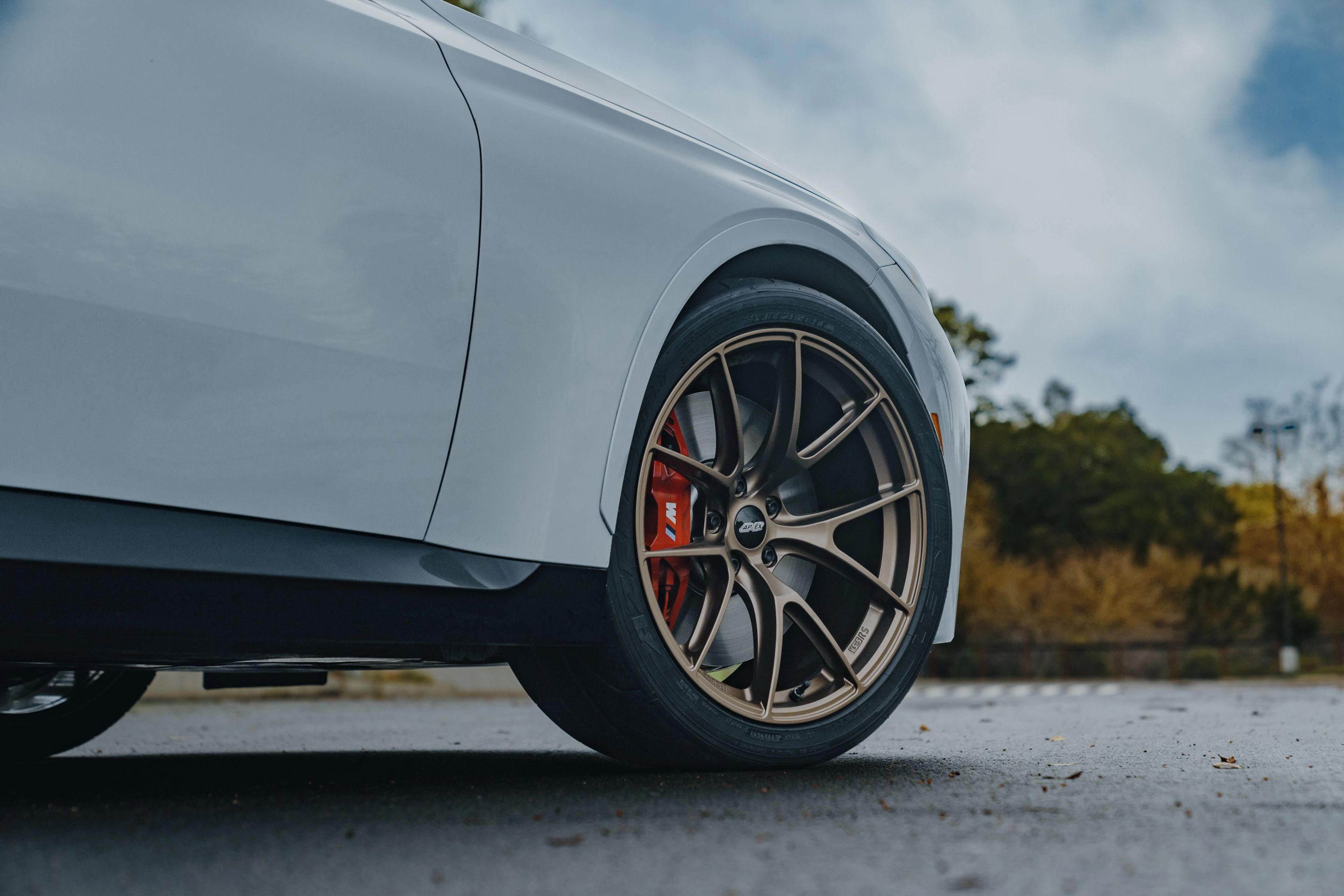 Grey BMW G42 2 Series with 19" VS-5RS Apex wheels in Satin Bronze