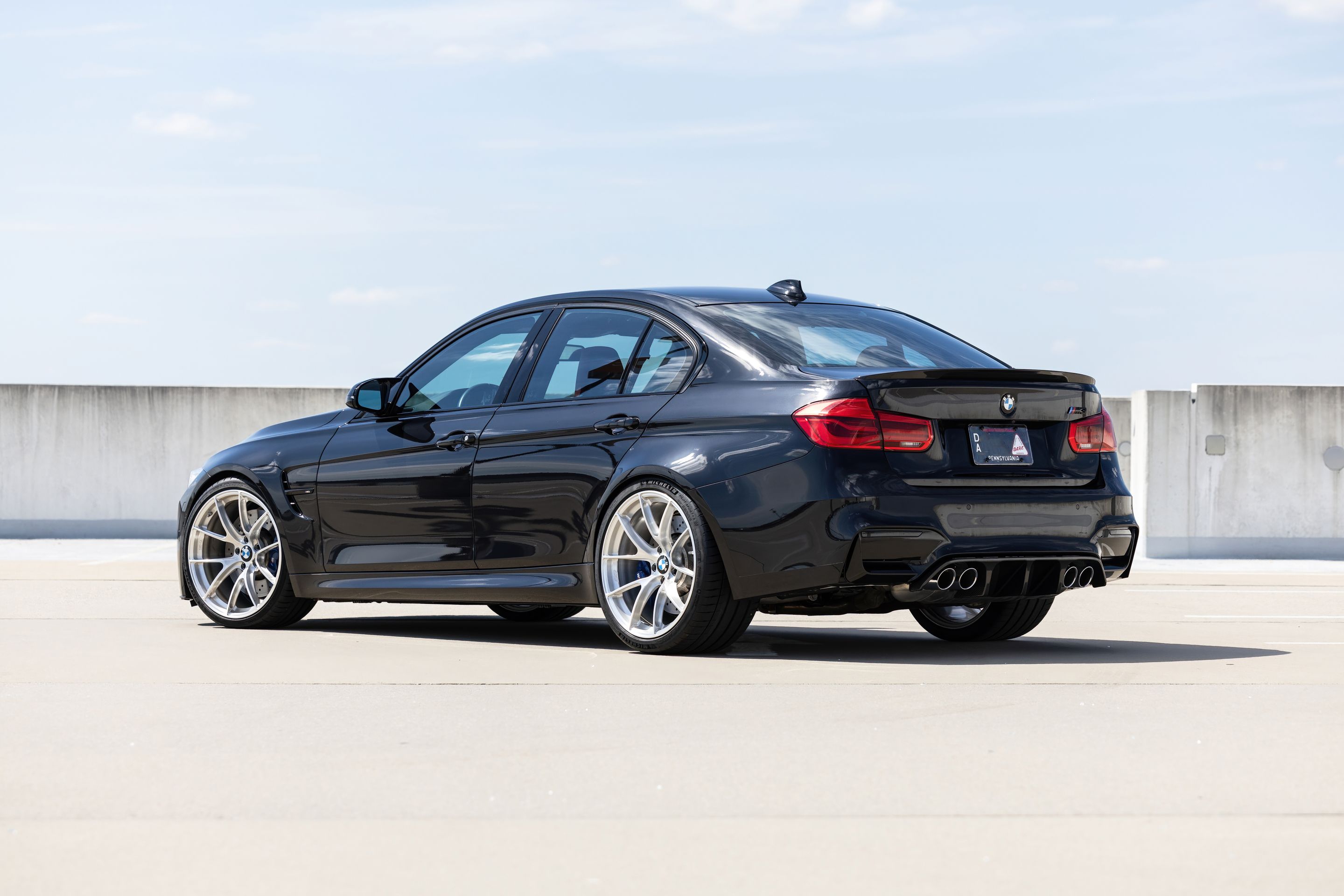 Black BMW F80 M3 with 20" VS-5RS Apex wheels in Brushed Clear