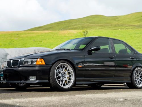Black BMW M3 - ARC-8 in Race Silver