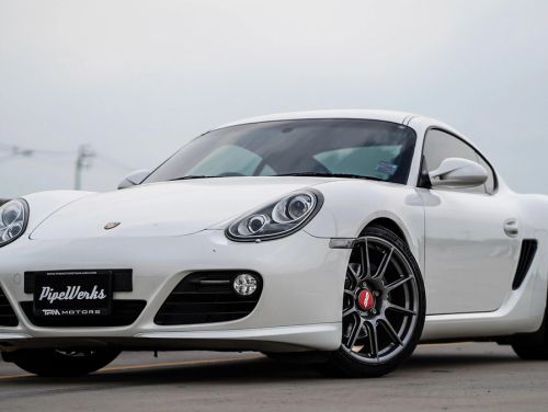 White Porsche Cayman - SM-10 in Anthracite