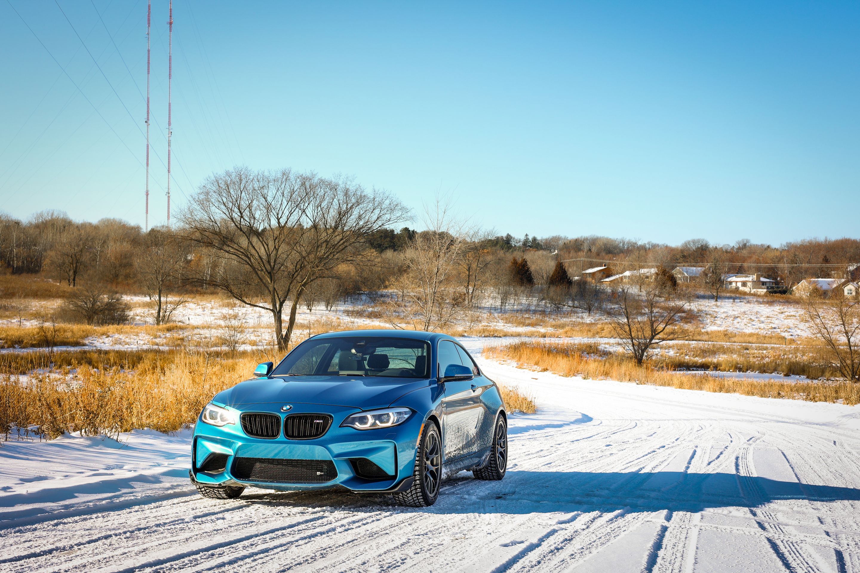 Blue BMW F87 M2 with 18" EC-7 Apex wheels in Anthracite