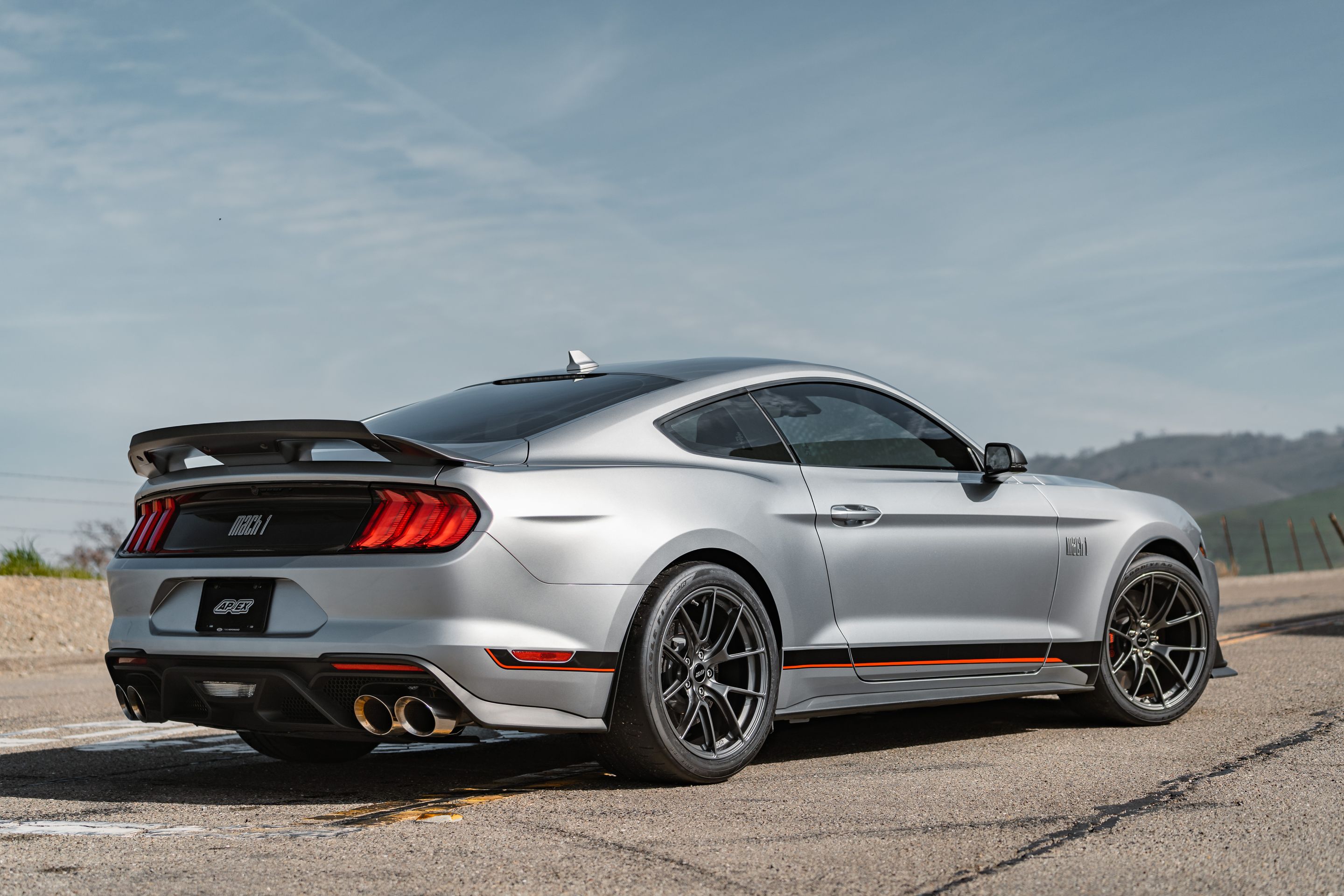 Silver Ford S550 Mustang Mach 1 with 19" VS-5RS Apex wheels in Anthracite