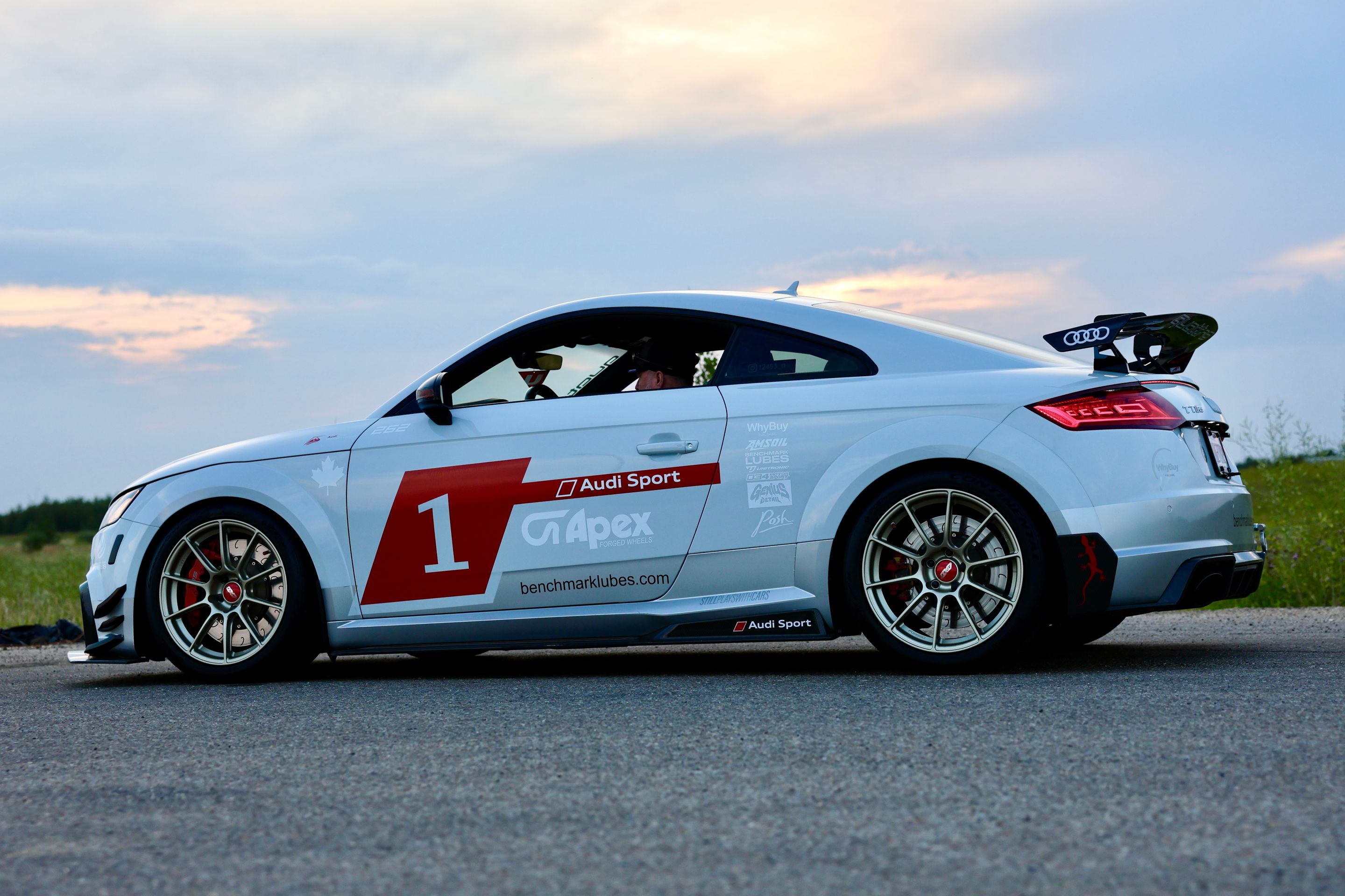 White Audi FV/8S TT RS with 18" SM-10RS Apex wheels in Motorsport Gold