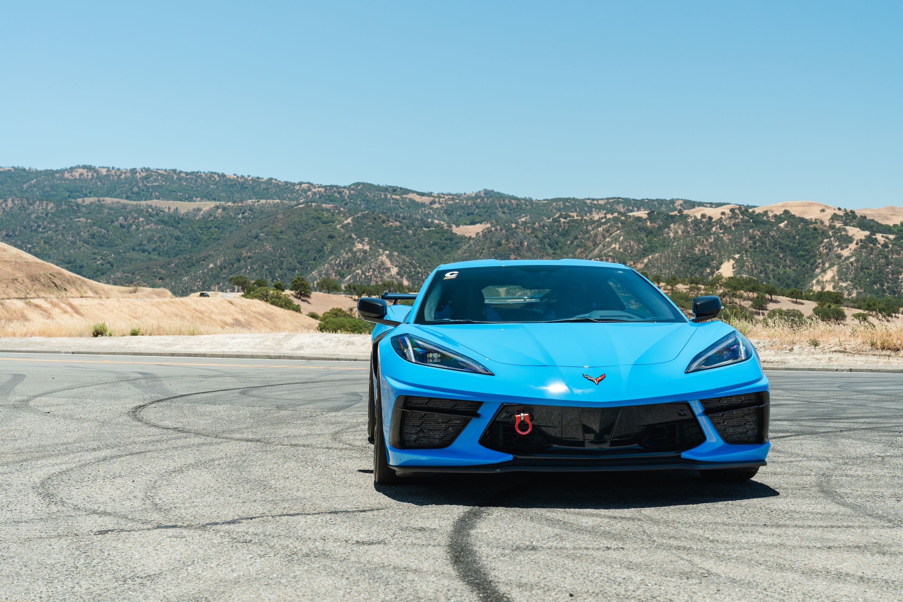 Blue Chevrolet C8 Corvette Stingray/Z51 with 18" VS-5RS Apex wheels in Satin Black