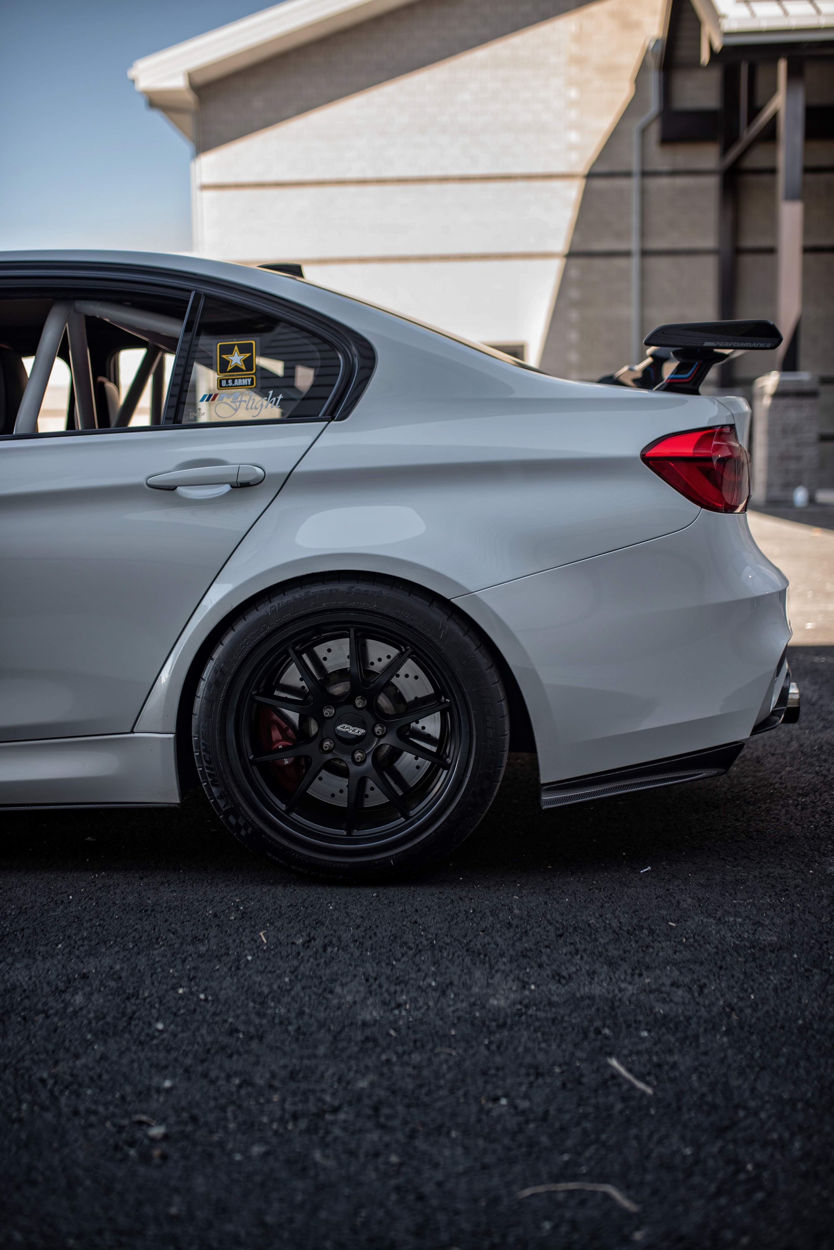 White BMW F80 M3 with 18" FL-5 Apex wheels in Satin Black