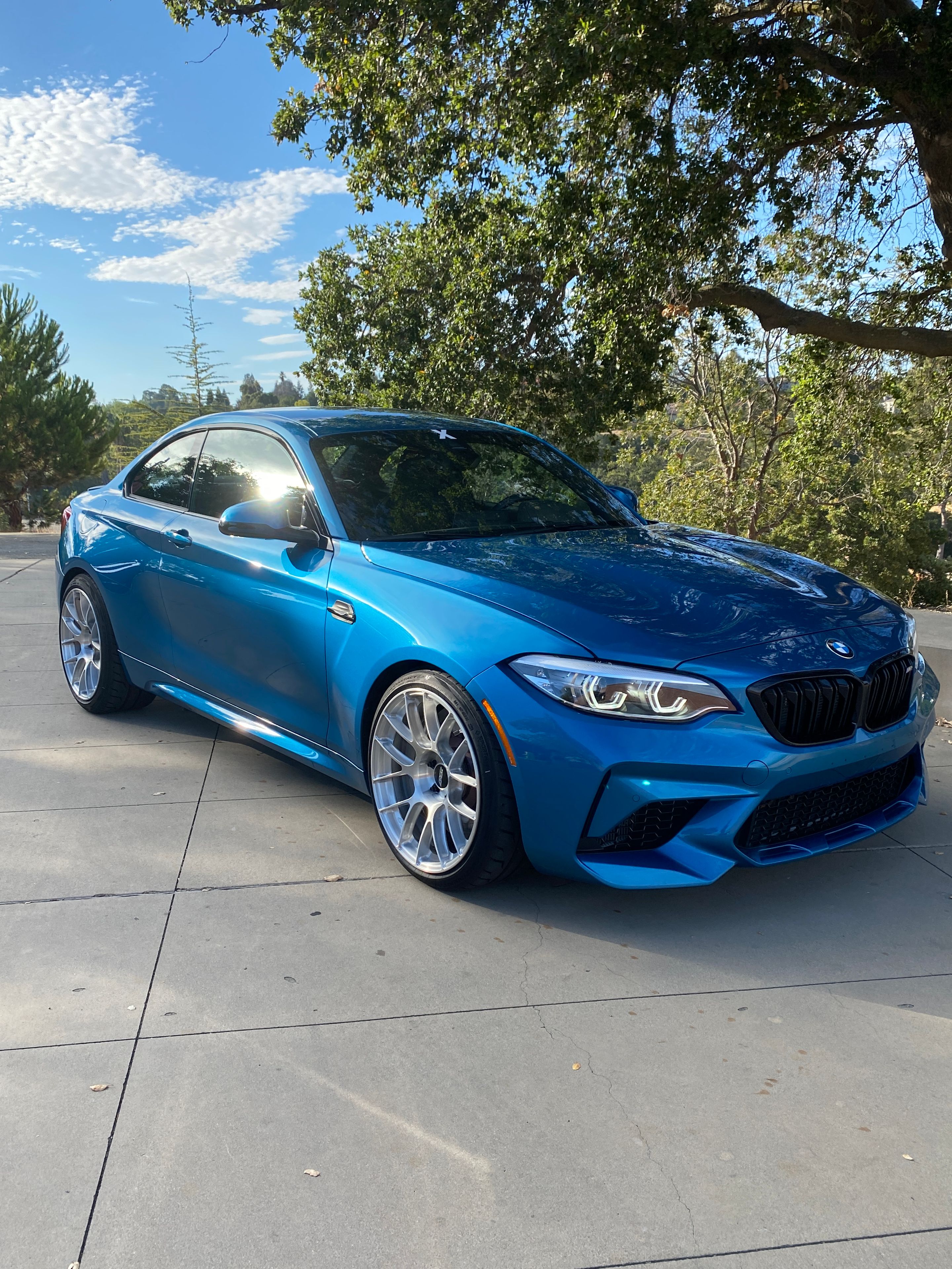 Blue BMW F87 M2 with 19" EC-7RS Apex wheels in Brushed Clear