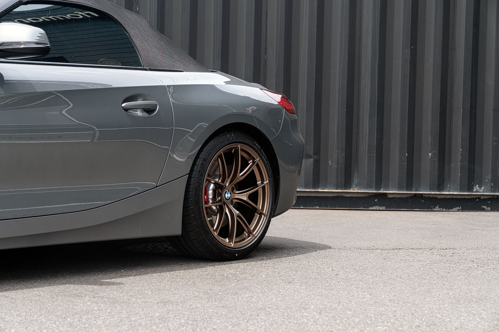 Grey BMW G29 Z4 with 19" VS-5RS Apex wheels in Satin Bronze
