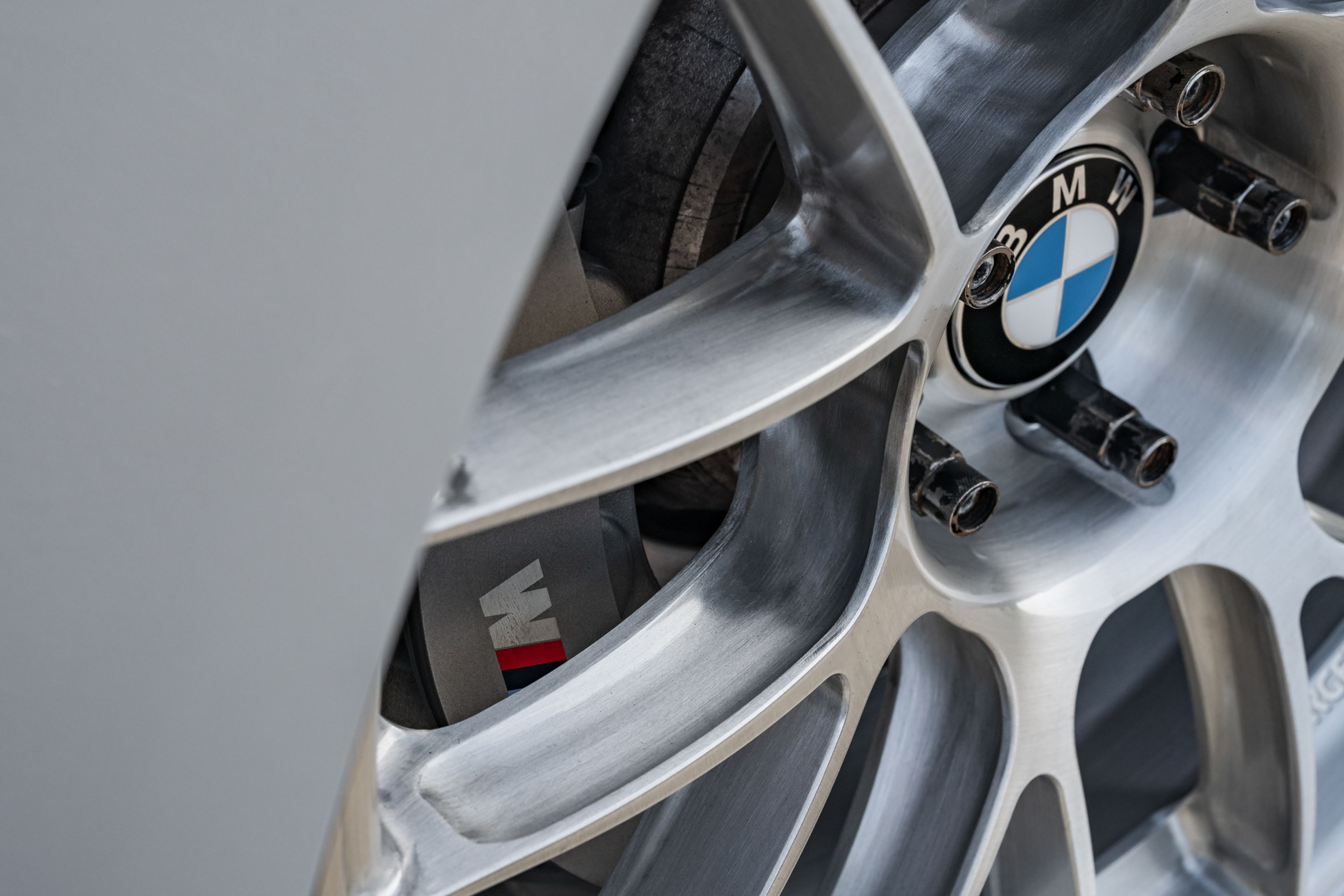 Silver BMW F87 M2 with 19" EC-7RS Apex wheels in Brushed Clear