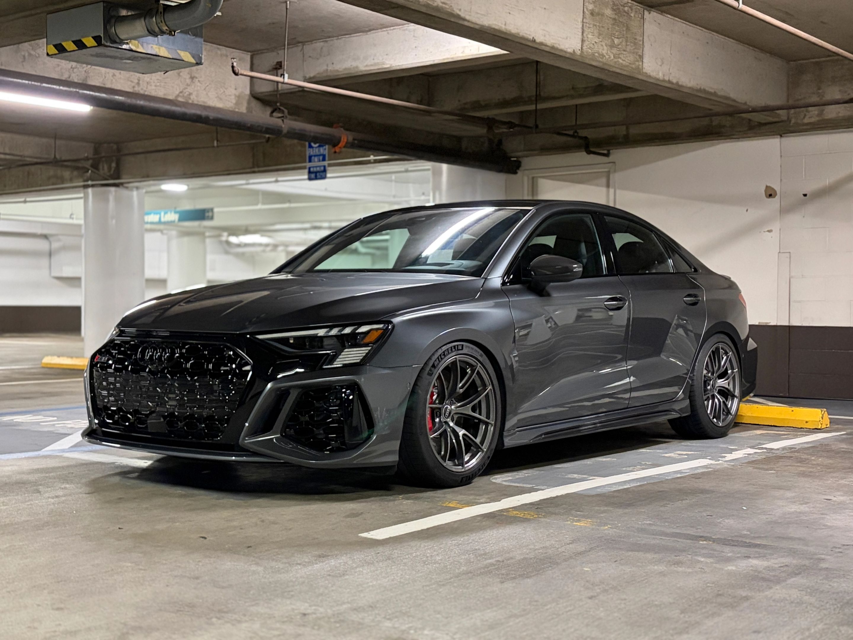 Grey Audi 8Y RS 3 with 18" VS-5RS Apex wheels in Anthracite