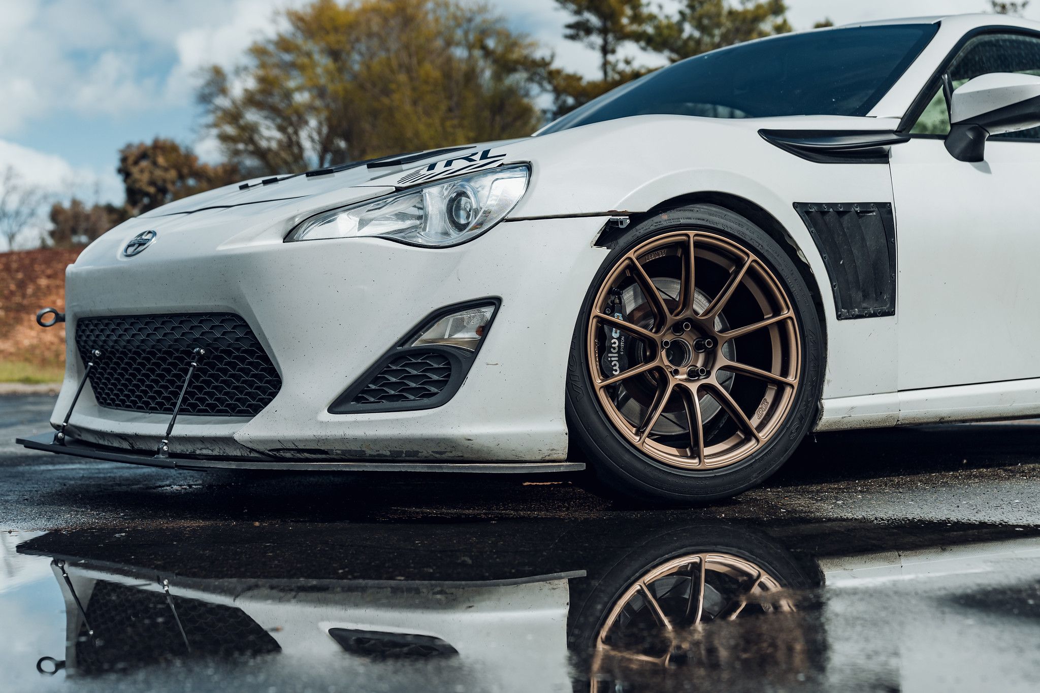 White Scion FR-S with 17" SM-10RS Apex wheels in Satin Bronze