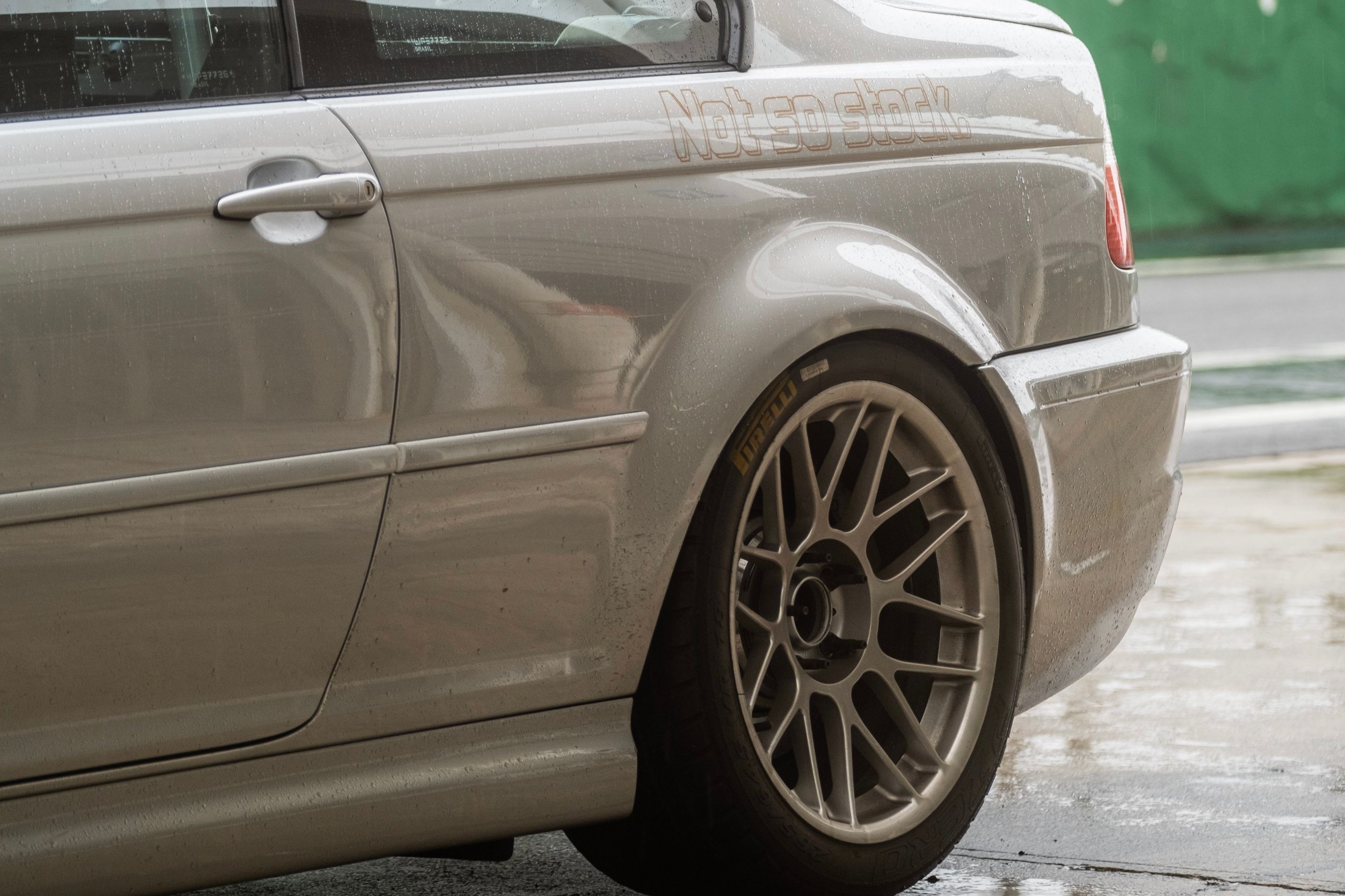 Silver BMW E46 M3 with 18" ARC-8 Apex wheels in Hyper Silver