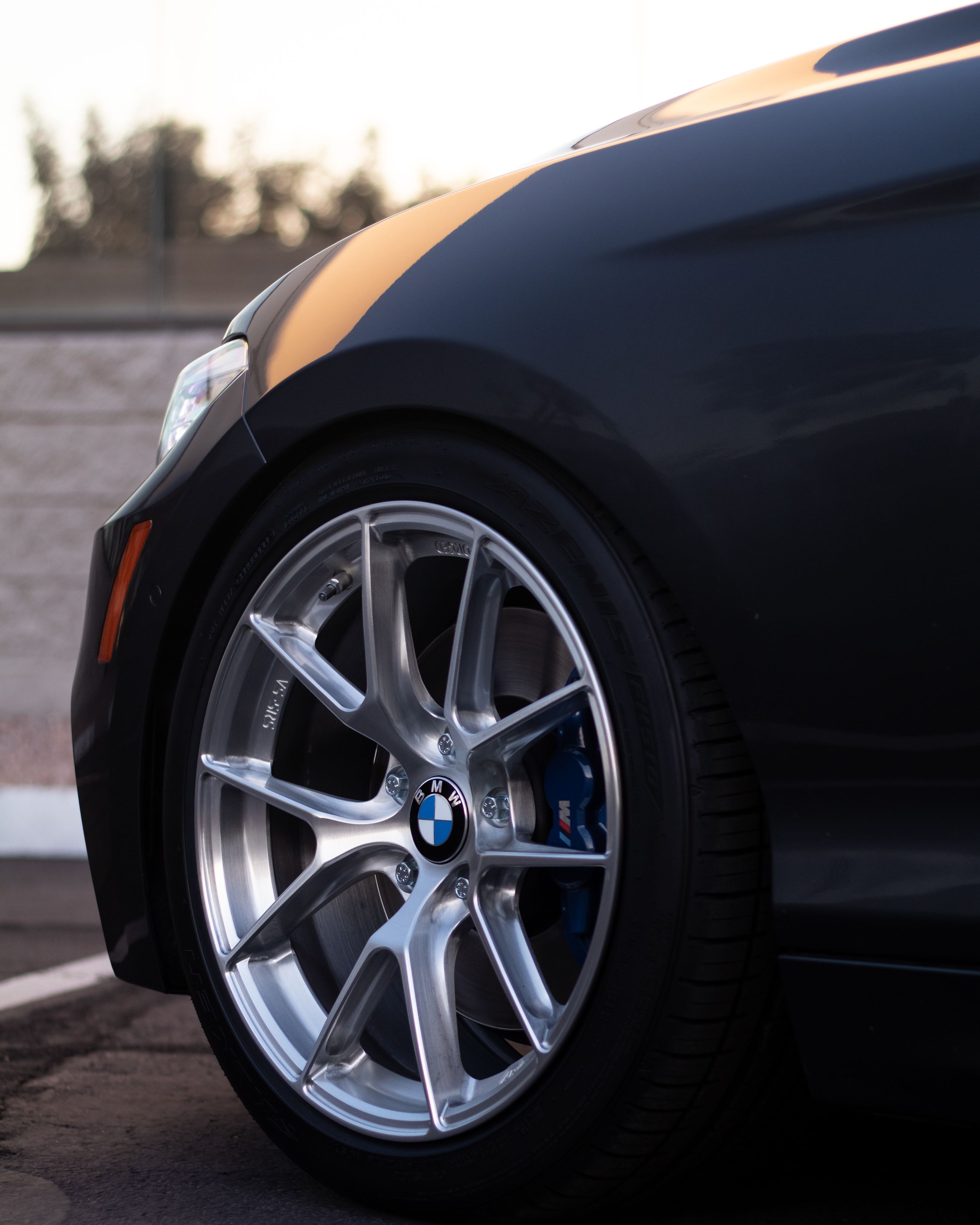 Grey BMW F22 Coupe 2 Series with 18" VS-5RS Apex wheels in Brushed Clear
