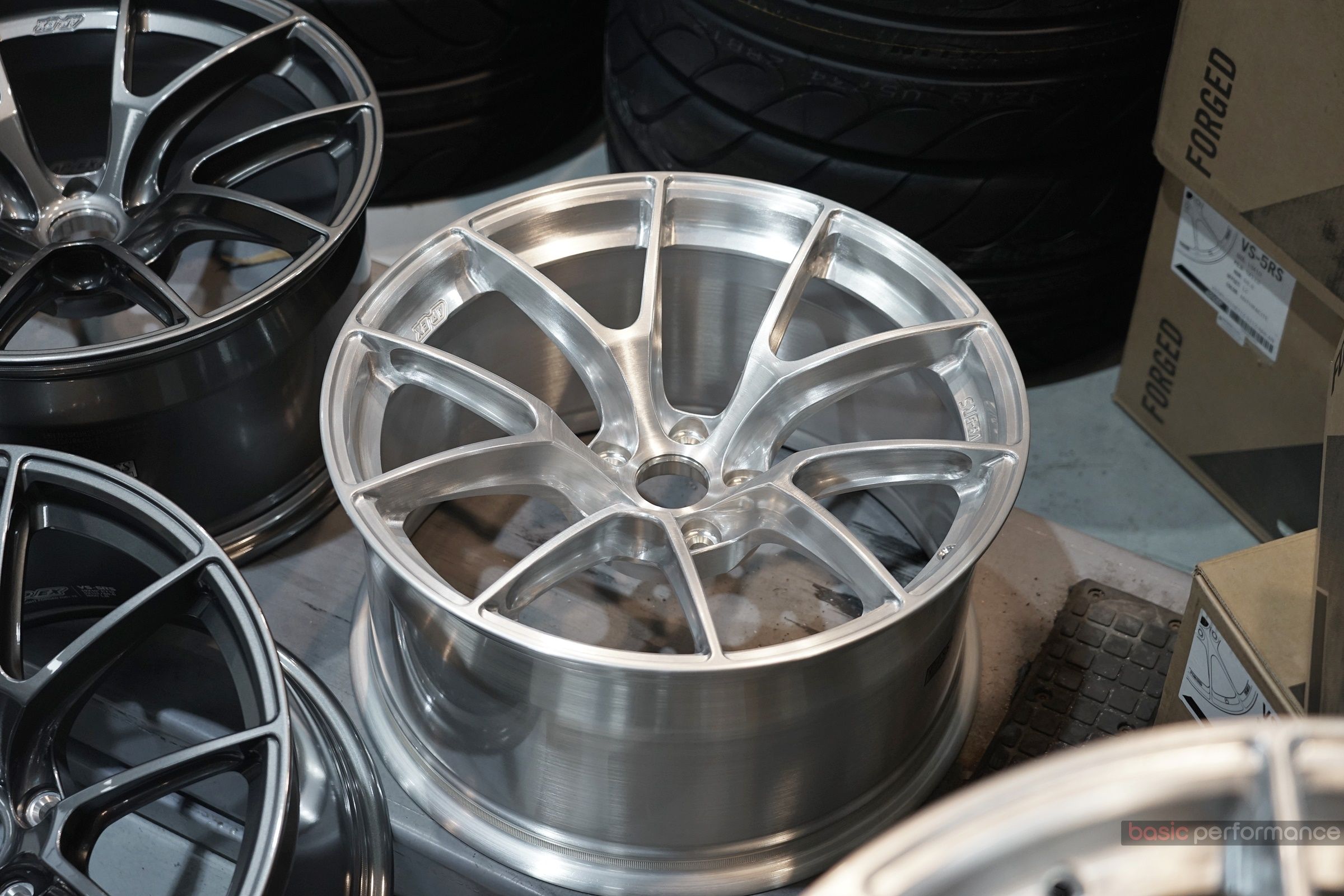 Blue BMW G80 M3 with 19" VS-5RS Apex wheels in Anthracite