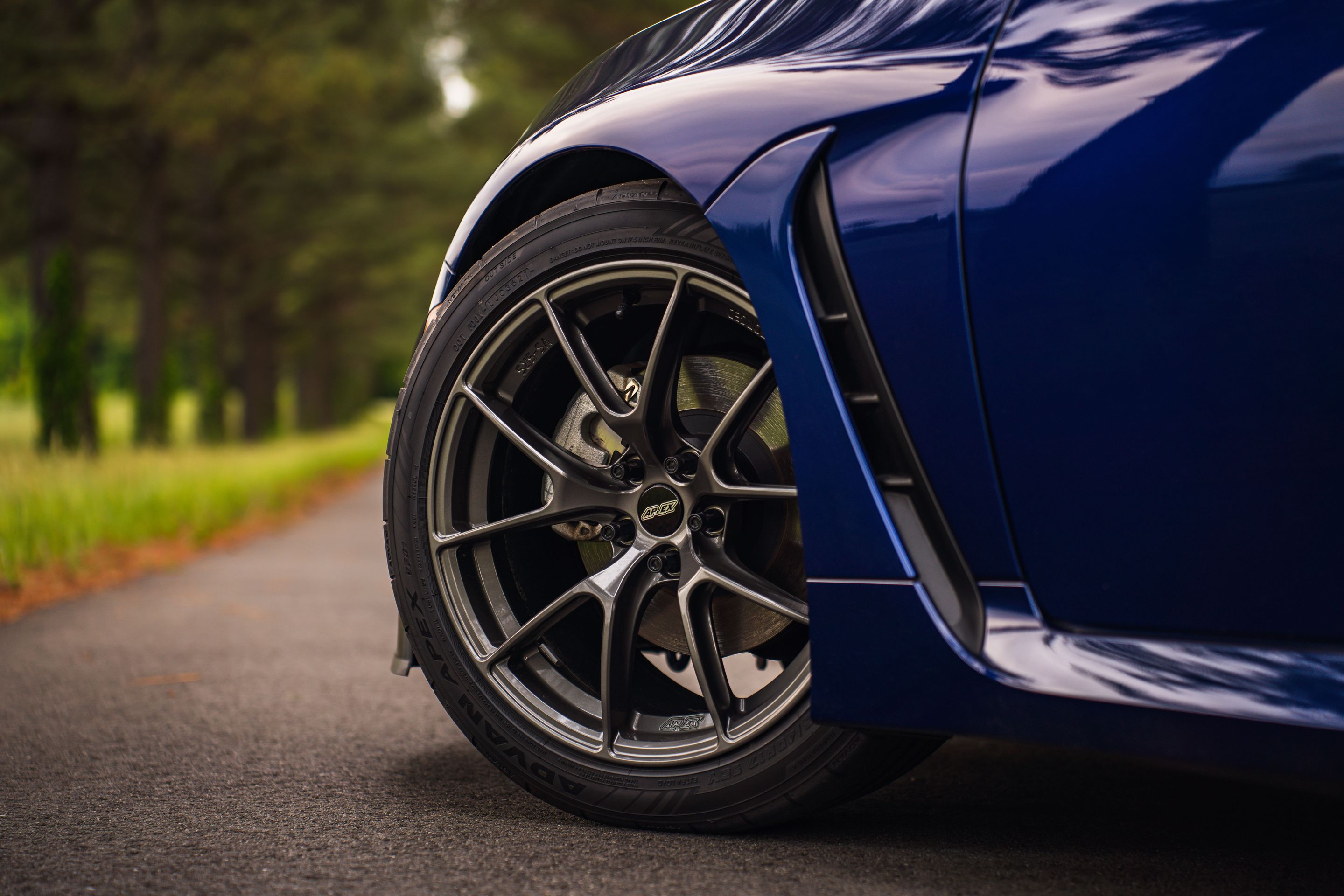 Blue Toyota GR86 with 17" VS-5RS Apex wheels in Anthracite