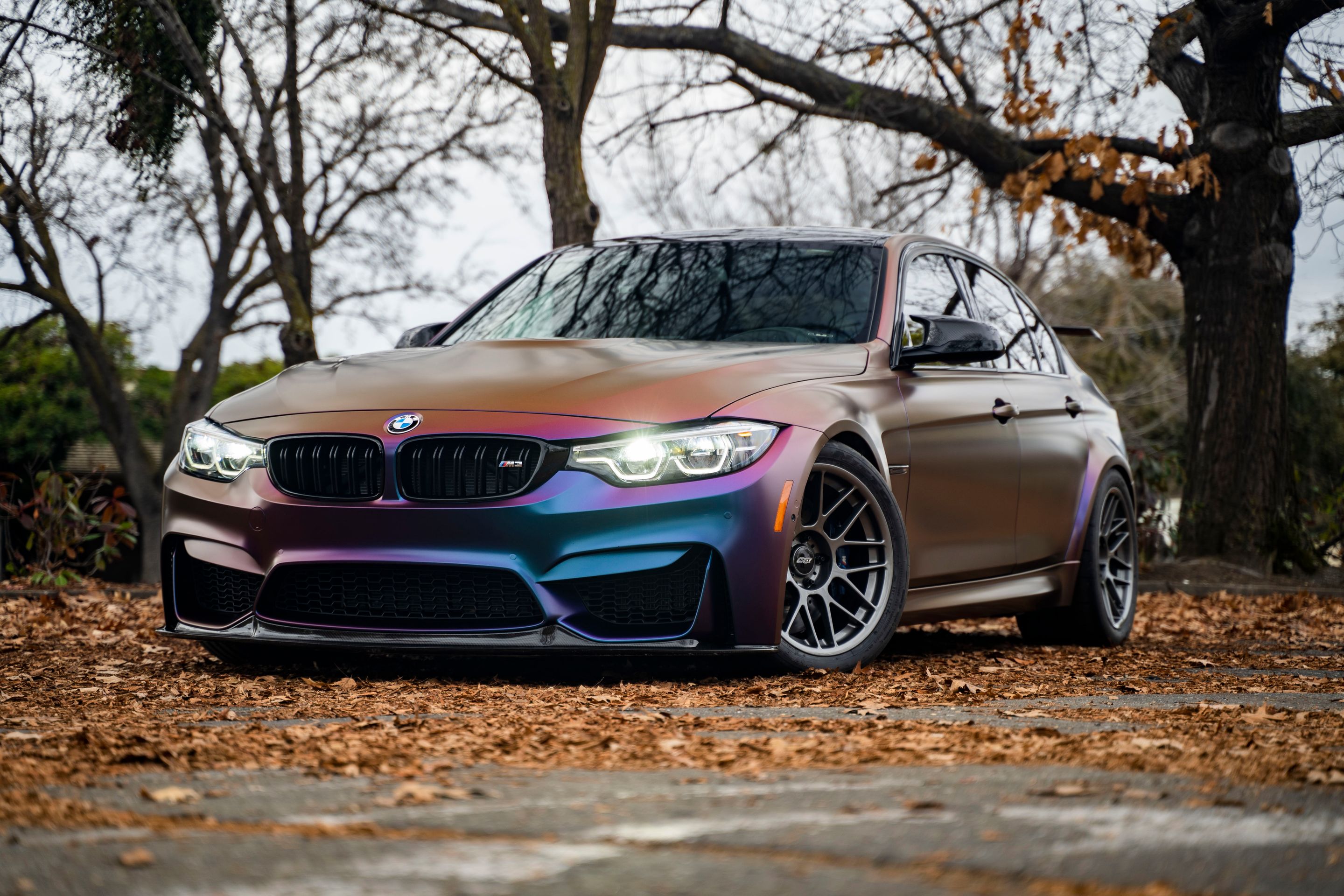 Purple BMW F80 M3 with 18" ARC-8 Apex wheels in Anthracite