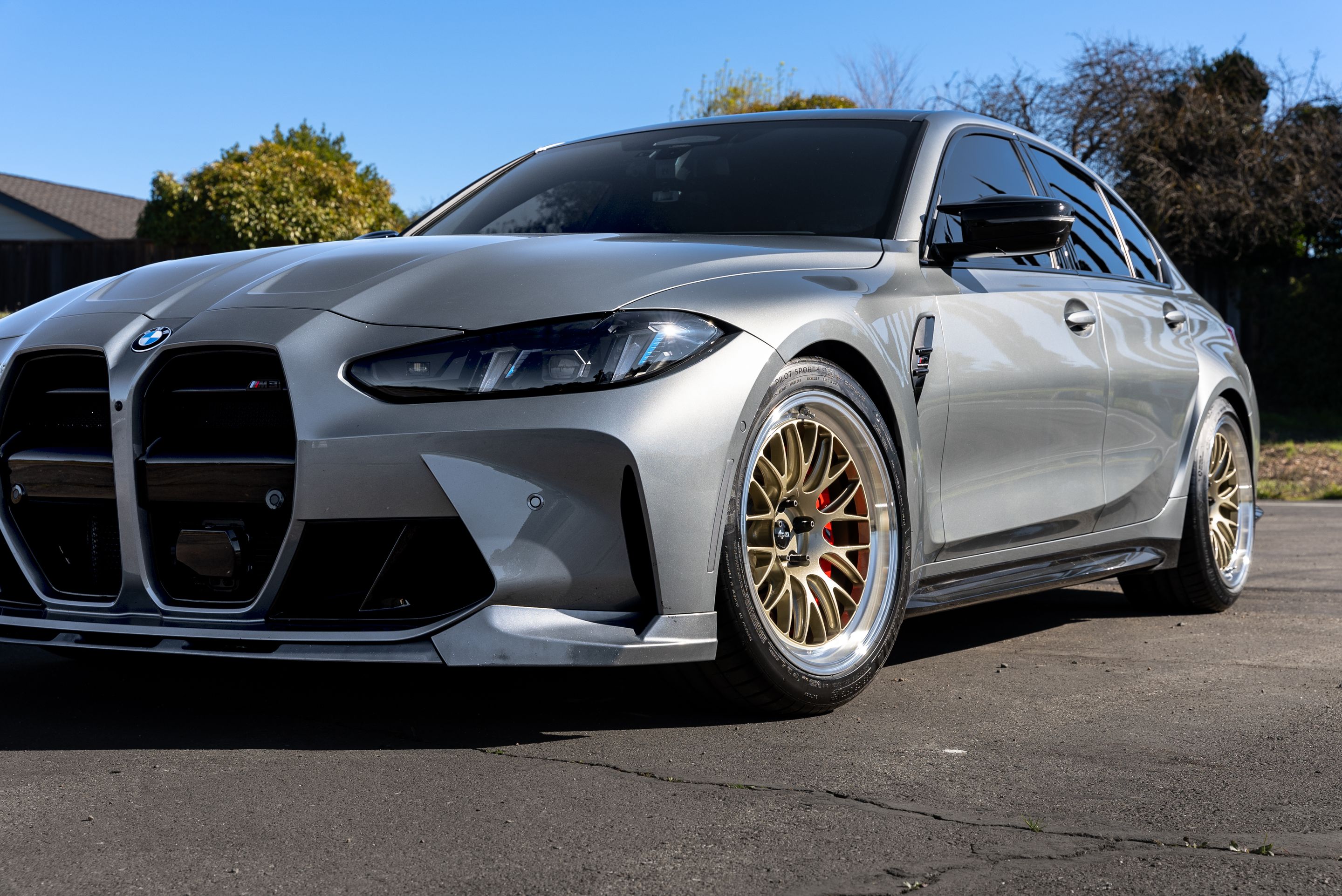 Grey BMW G80 M3 with 19" ML-10RT Apex wheels in Machined Lip Gloss Motorsport Gold