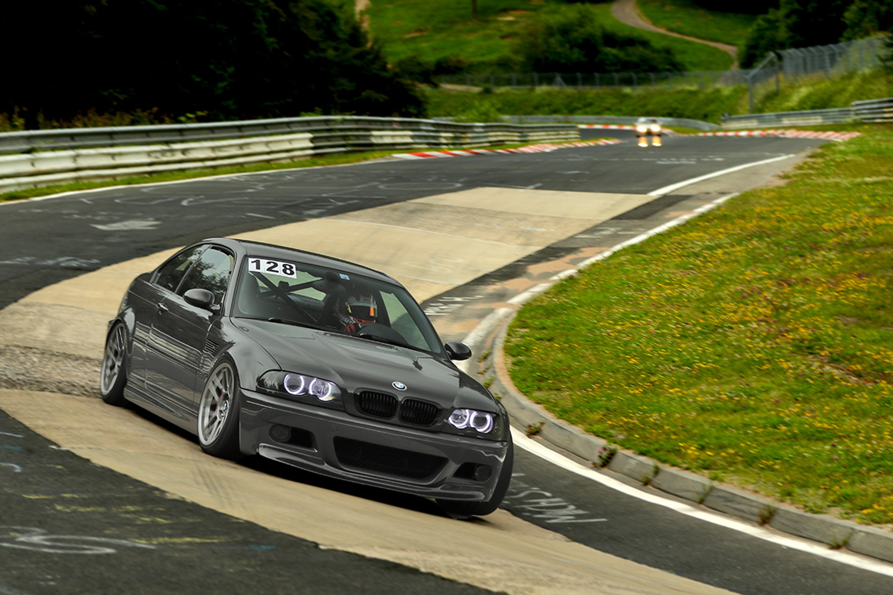 Grey BMW E46 M3 with 19" ARC-8 Apex wheels in Race Silver